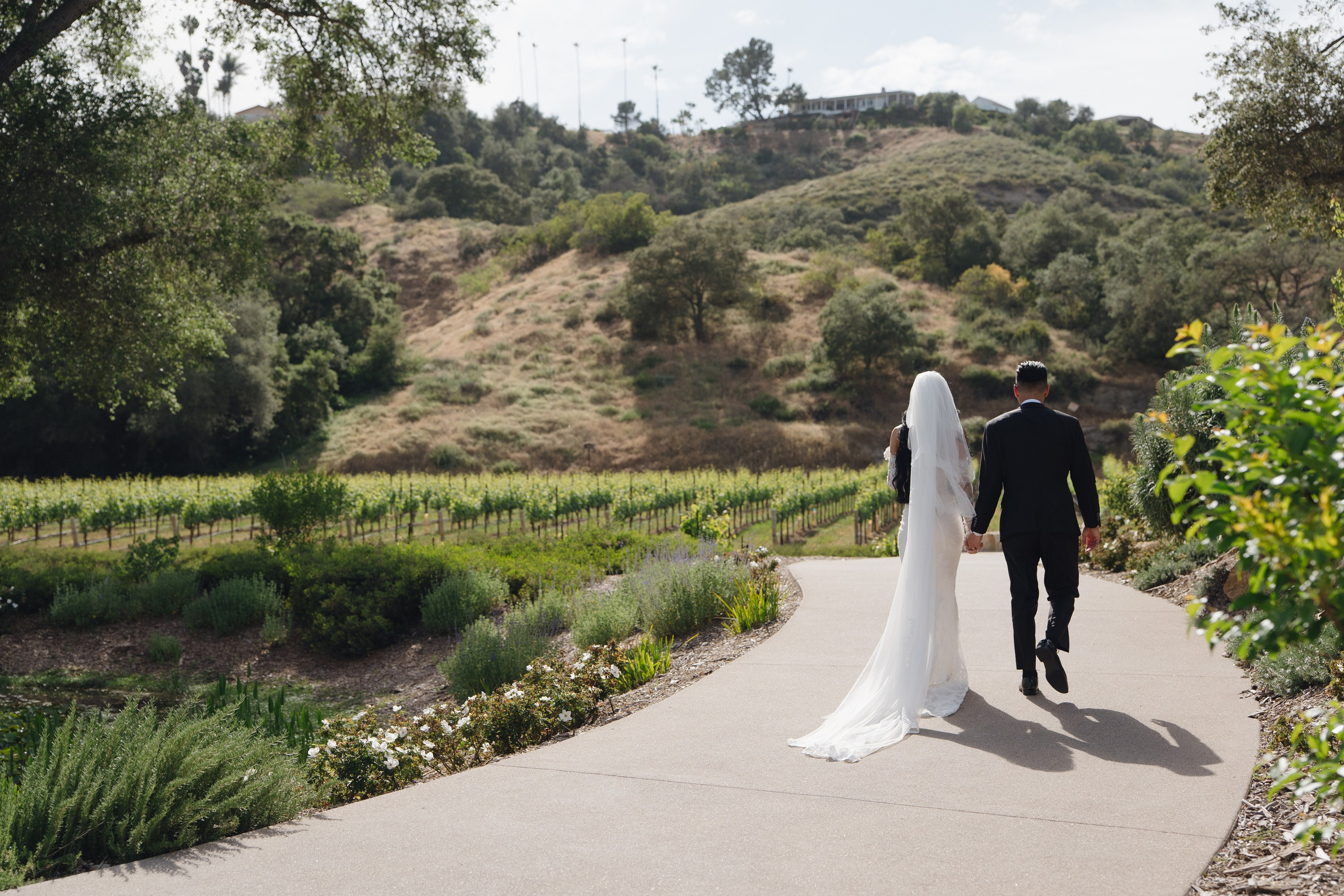 S&T. Orange County Wedding Photographer & Videographer | Candid & Timeless Wedding Photo + Video | Italiantsev
