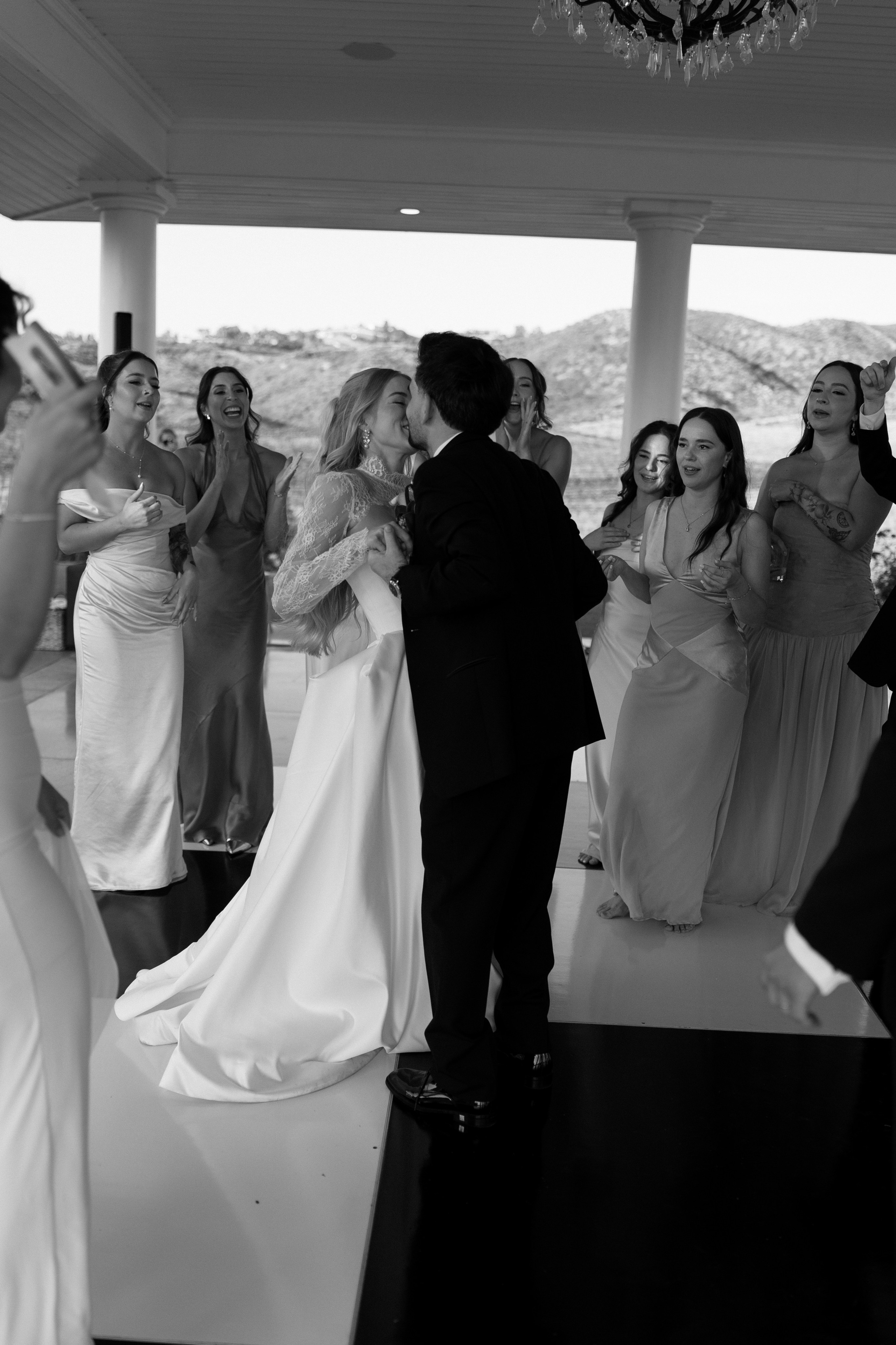 D&L. Orange County Wedding Photographer & Videographer | Candid & Timeless Wedding Photo + Video | Italiantsev