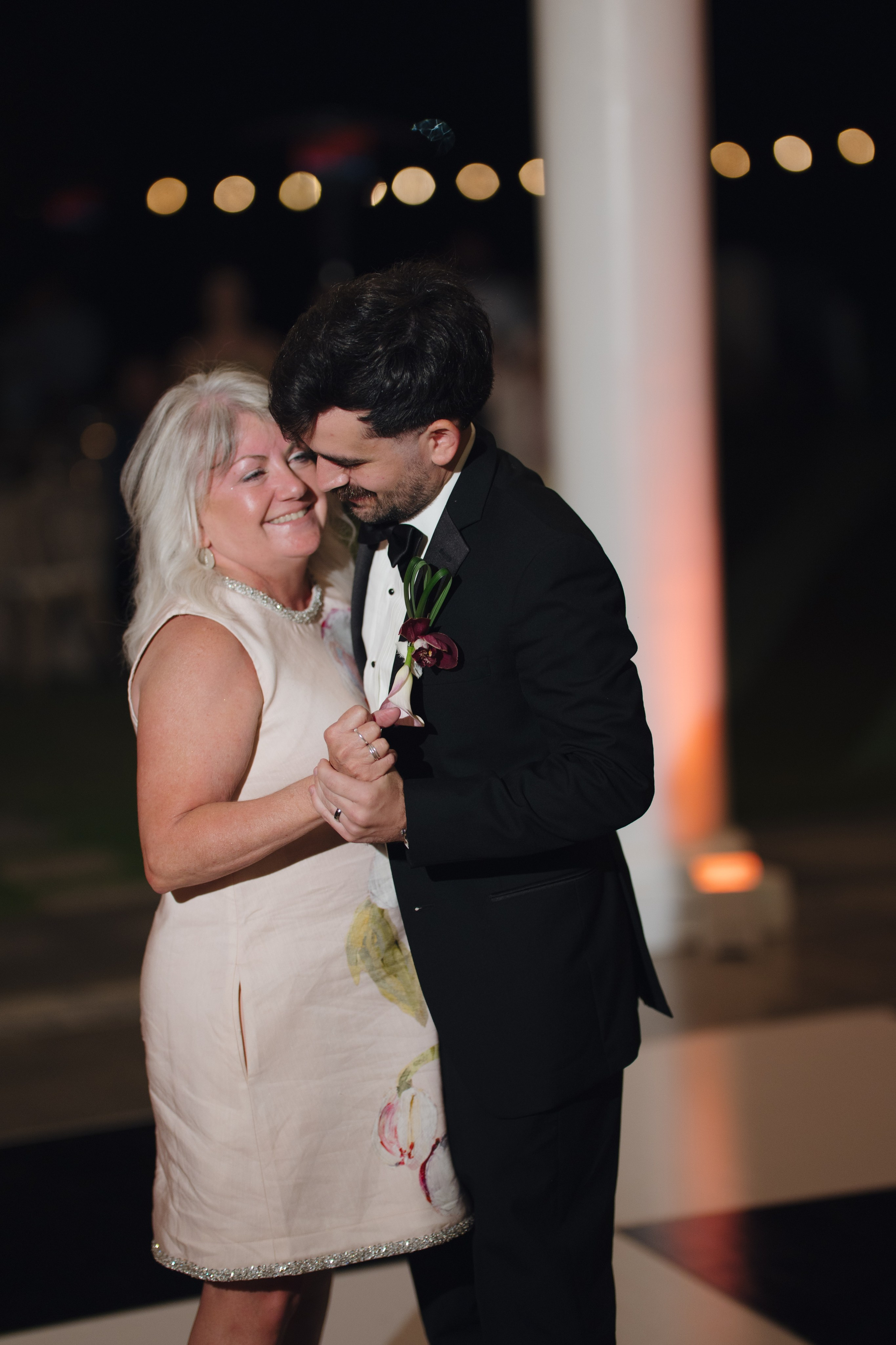 D&L. Orange County Wedding Photographer & Videographer | Candid & Timeless Wedding Photo + Video | Italiantsev