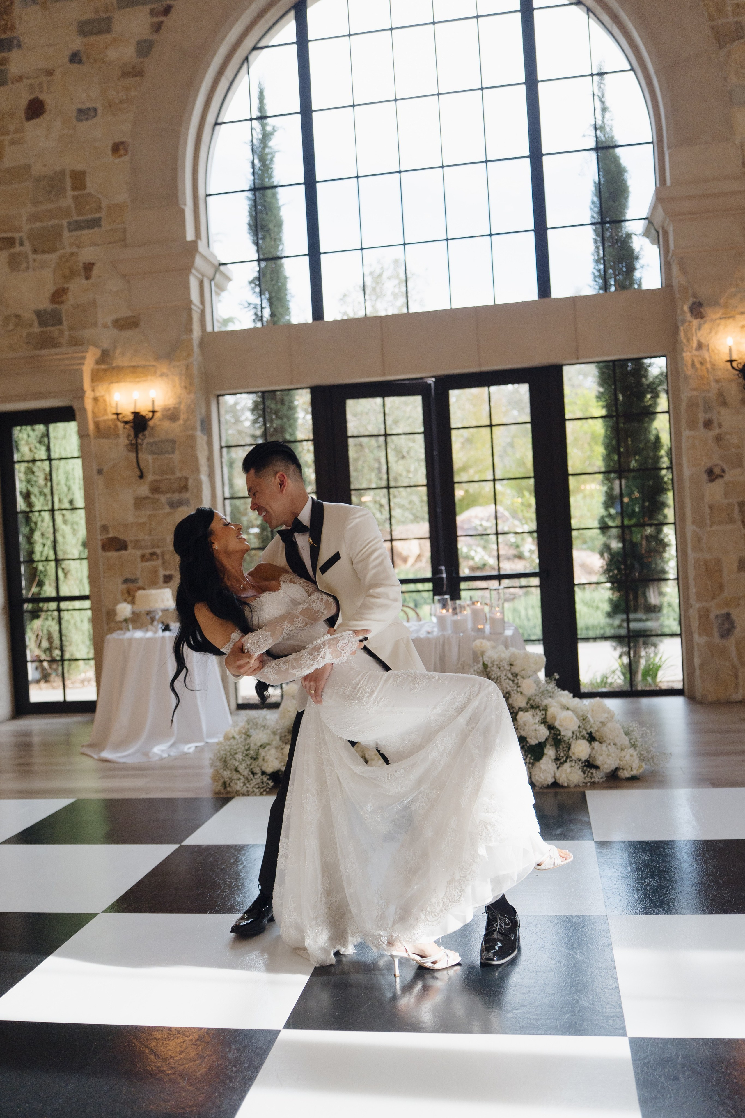 S&T. Orange County Wedding Photographer & Videographer | Candid & Timeless Wedding Photo + Video | Italiantsev