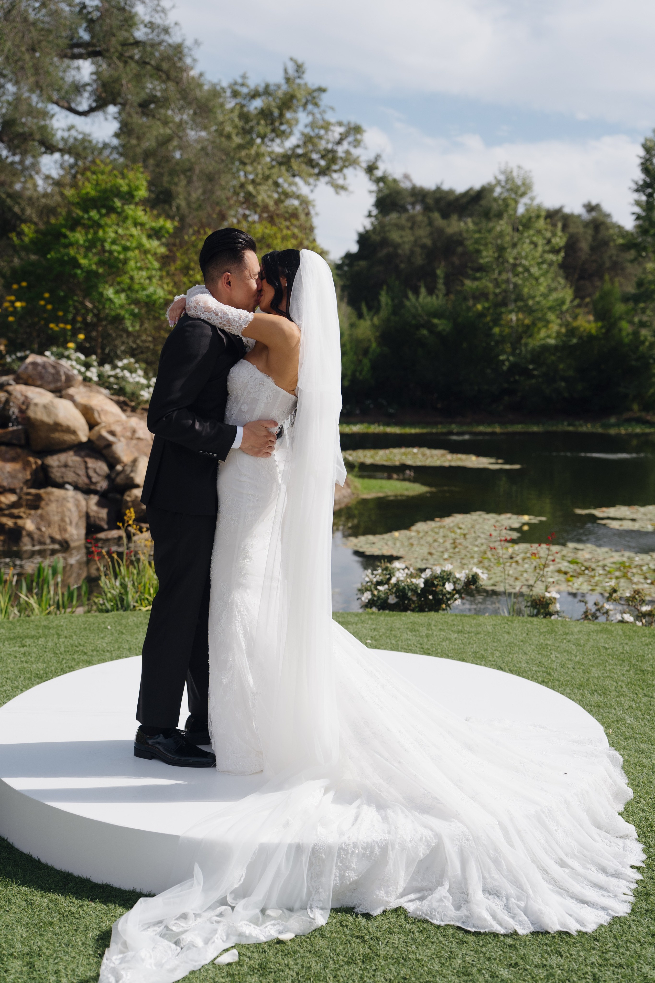 S&T. Orange County Wedding Photographer & Videographer | Candid & Timeless Wedding Photo + Video | Italiantsev