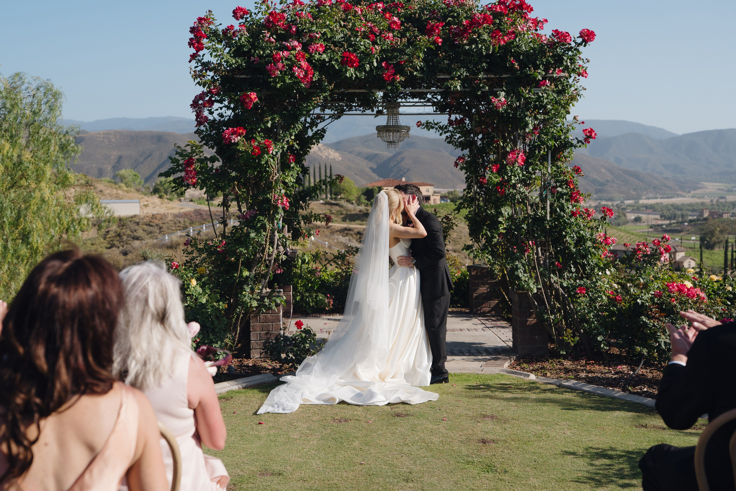D&L. Orange County Wedding Photographer & Videographer | Candid & Timeless Wedding Photo + Video | Italiantsev