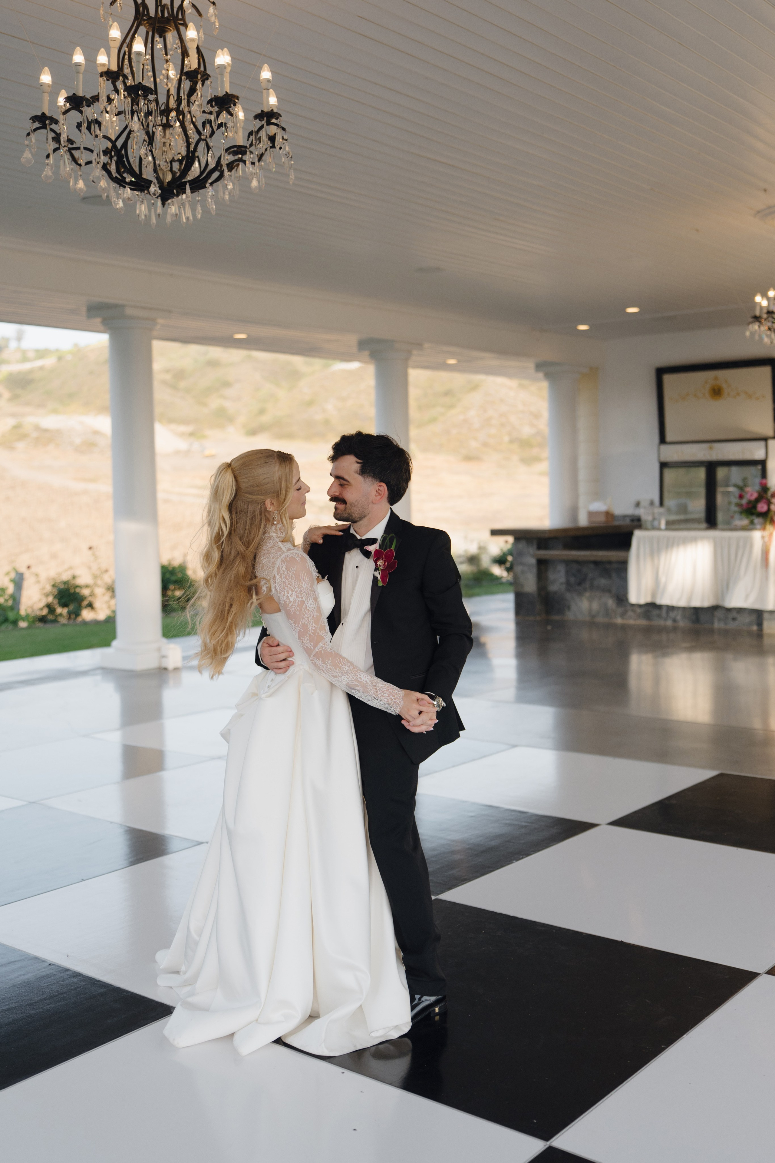 D&L. Orange County Wedding Photographer & Videographer | Candid & Timeless Wedding Photo + Video | Italiantsev