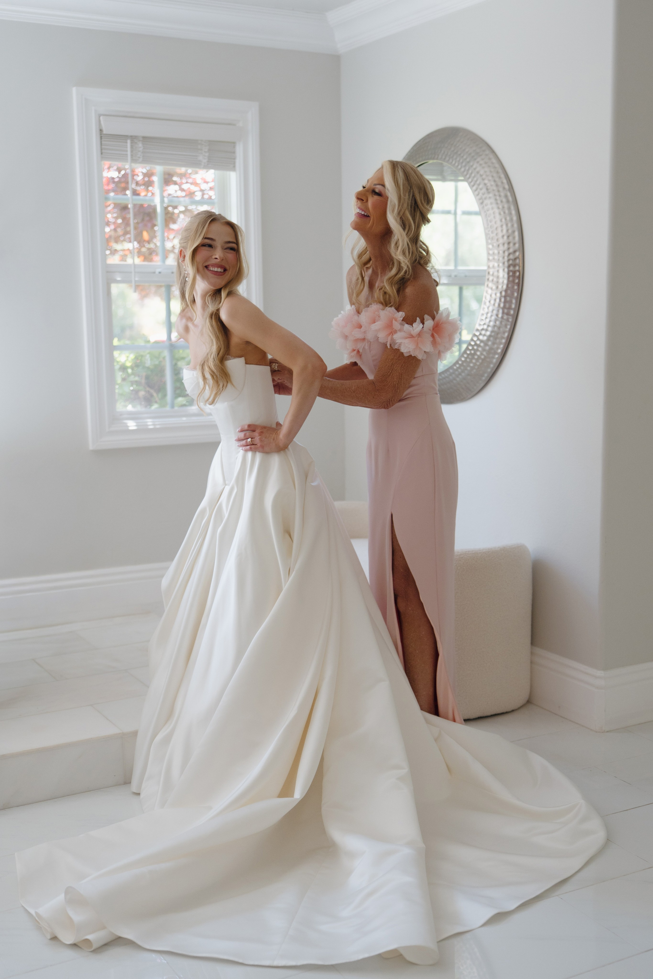 D&L. Orange County Wedding Photographer & Videographer | Candid & Timeless Wedding Photo + Video | Italiantsev