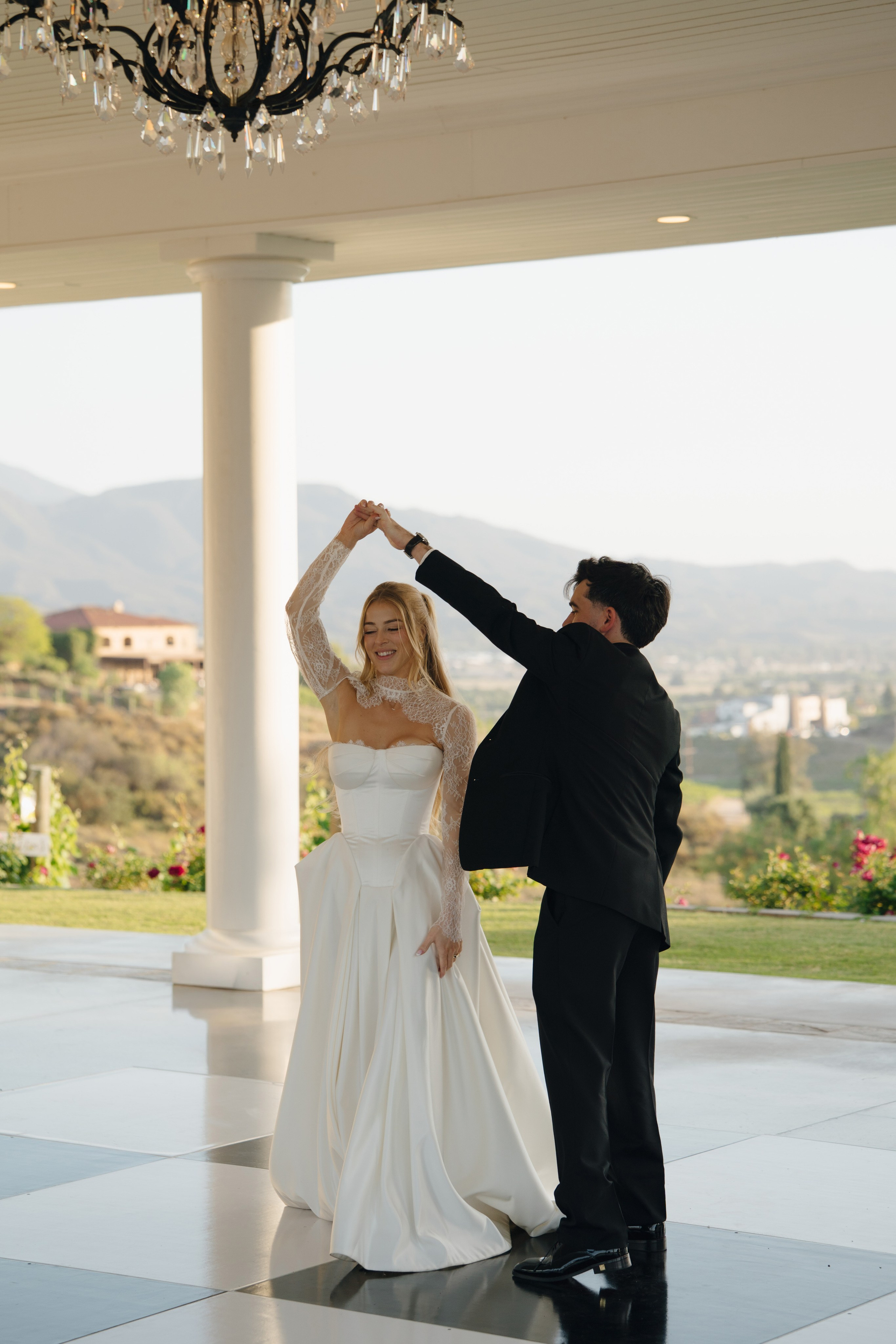 D&L. Orange County Wedding Photographer & Videographer | Candid & Timeless Wedding Photo + Video | Italiantsev