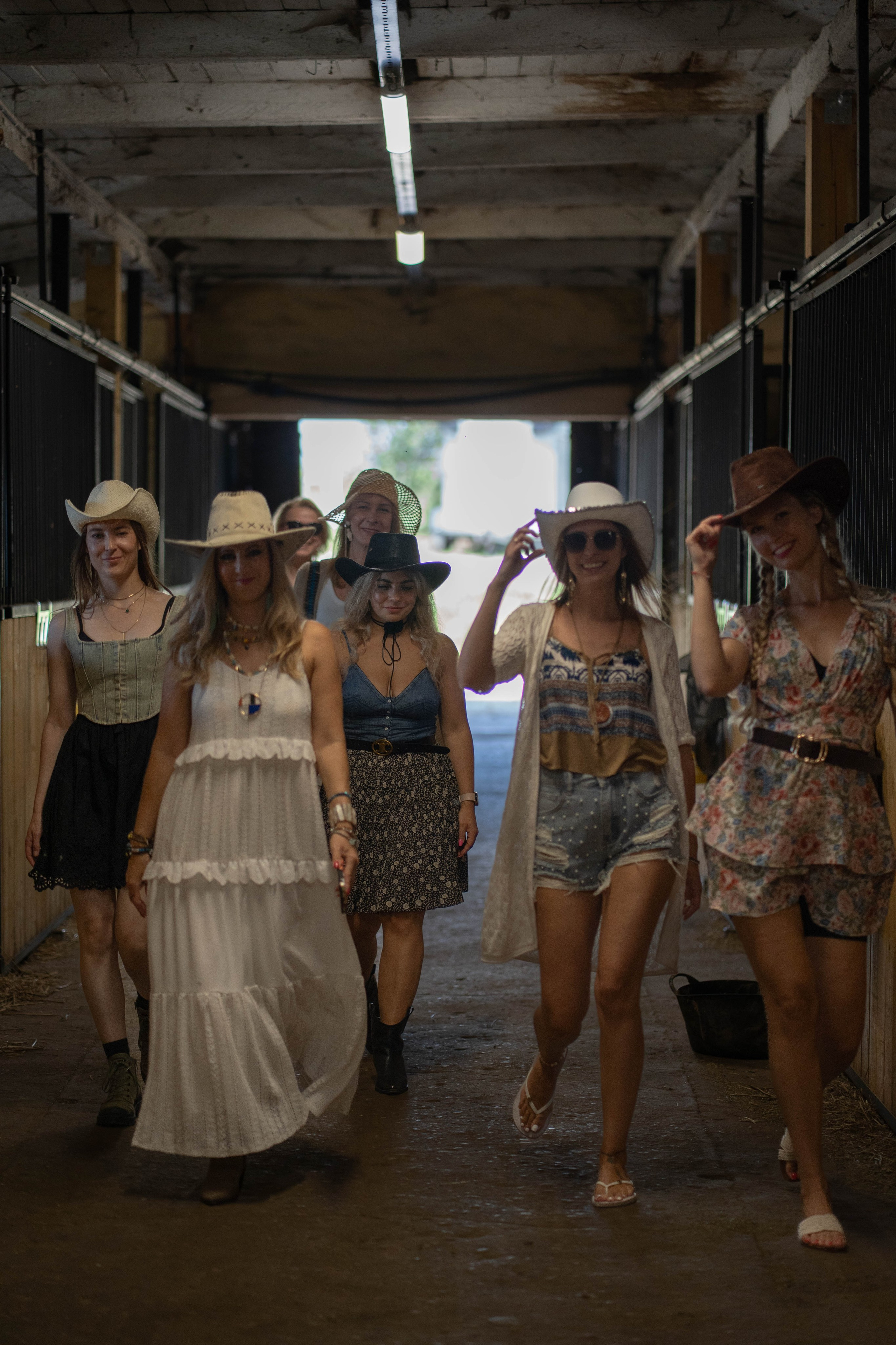 Country girls. Fotografija — Olga Bojarin