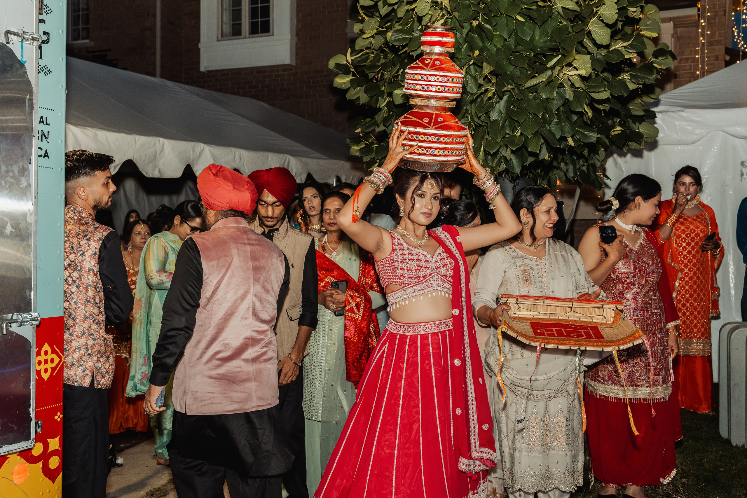 CJ & Jasmine. Wedding Photographer & Cinematographer studios