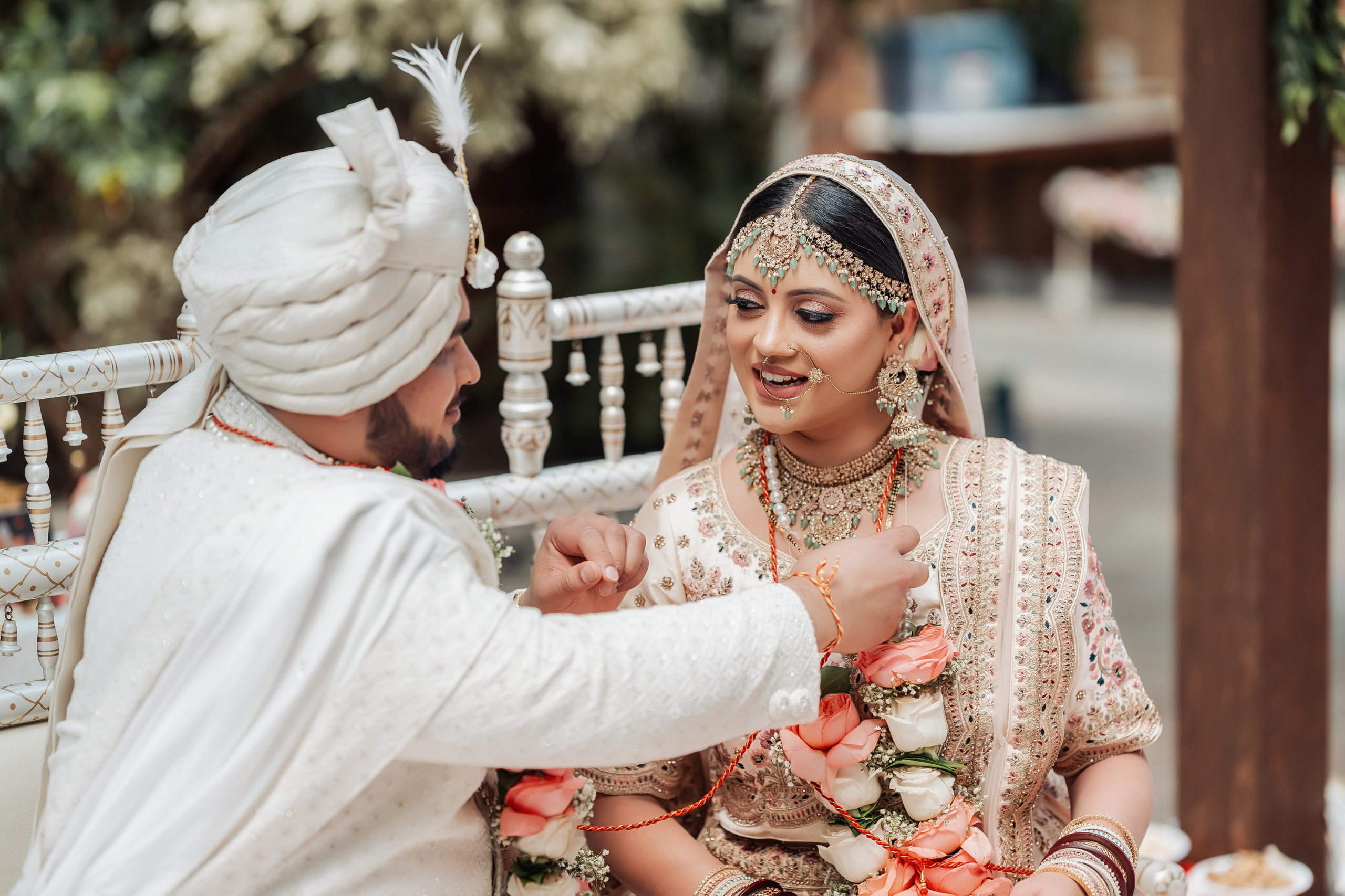 Darshil & Shailja. Wedding Photographer & Cinematographer studios