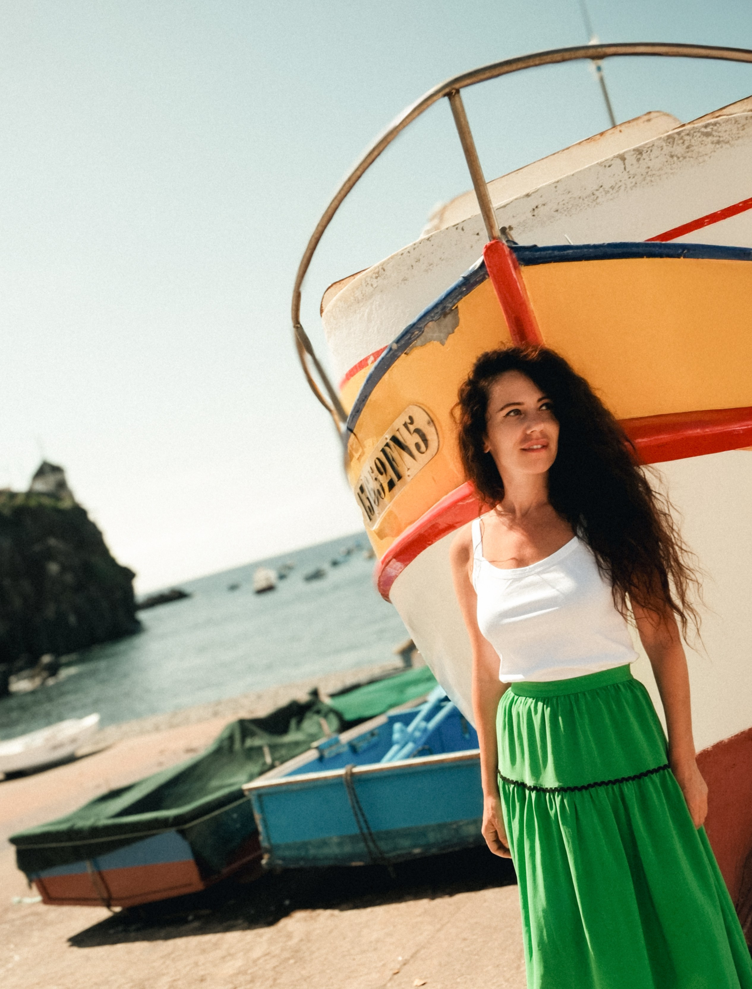 Meggy Câmara de Lobos + ocean. Portrait photographer in Madeira — Marina Shtukina