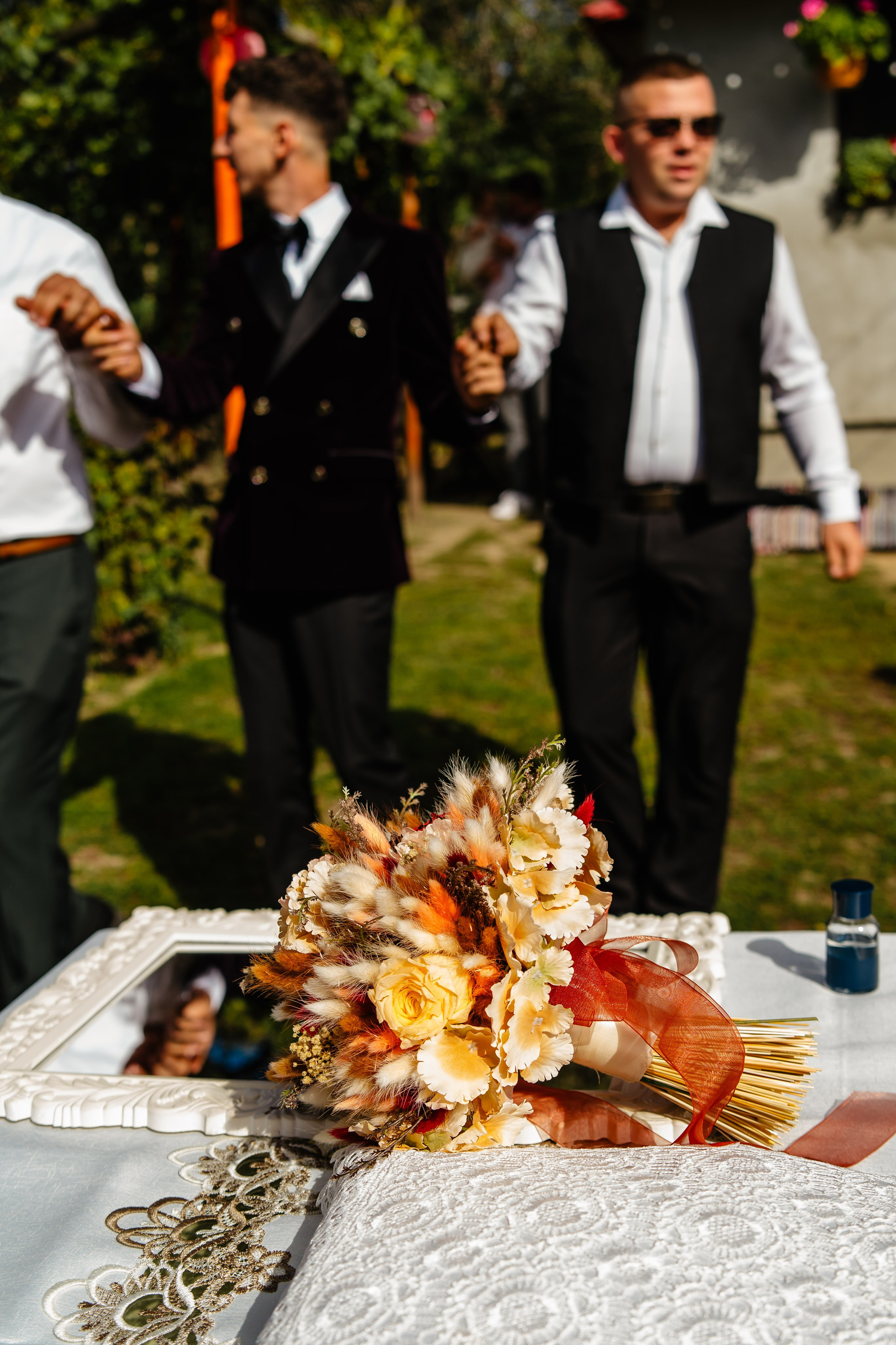 Robert si Mada. Foto-Video Nunta Iasi, Suceava, Bucuresti / Disponibilitate 2025 — 2026 — 2027