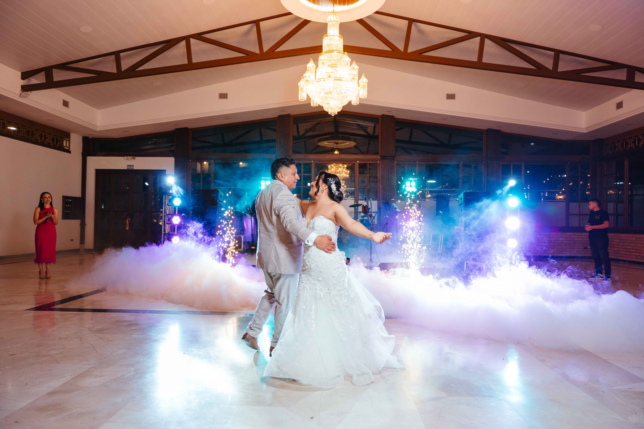 Karol y Jairon. Fotógrafo de bodas en Loja Ecuador | Piero Alvarez PH