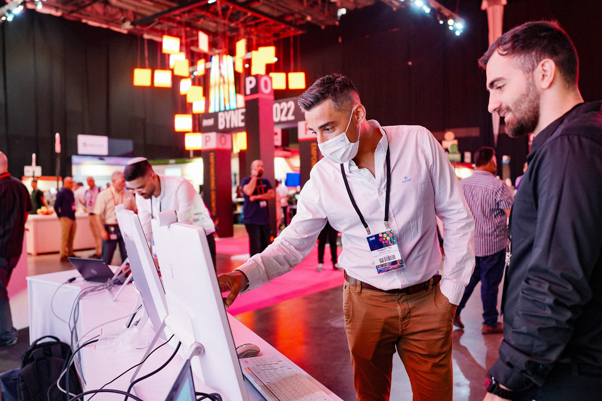 Business. Dmitry Gorodetsky Event Photographer