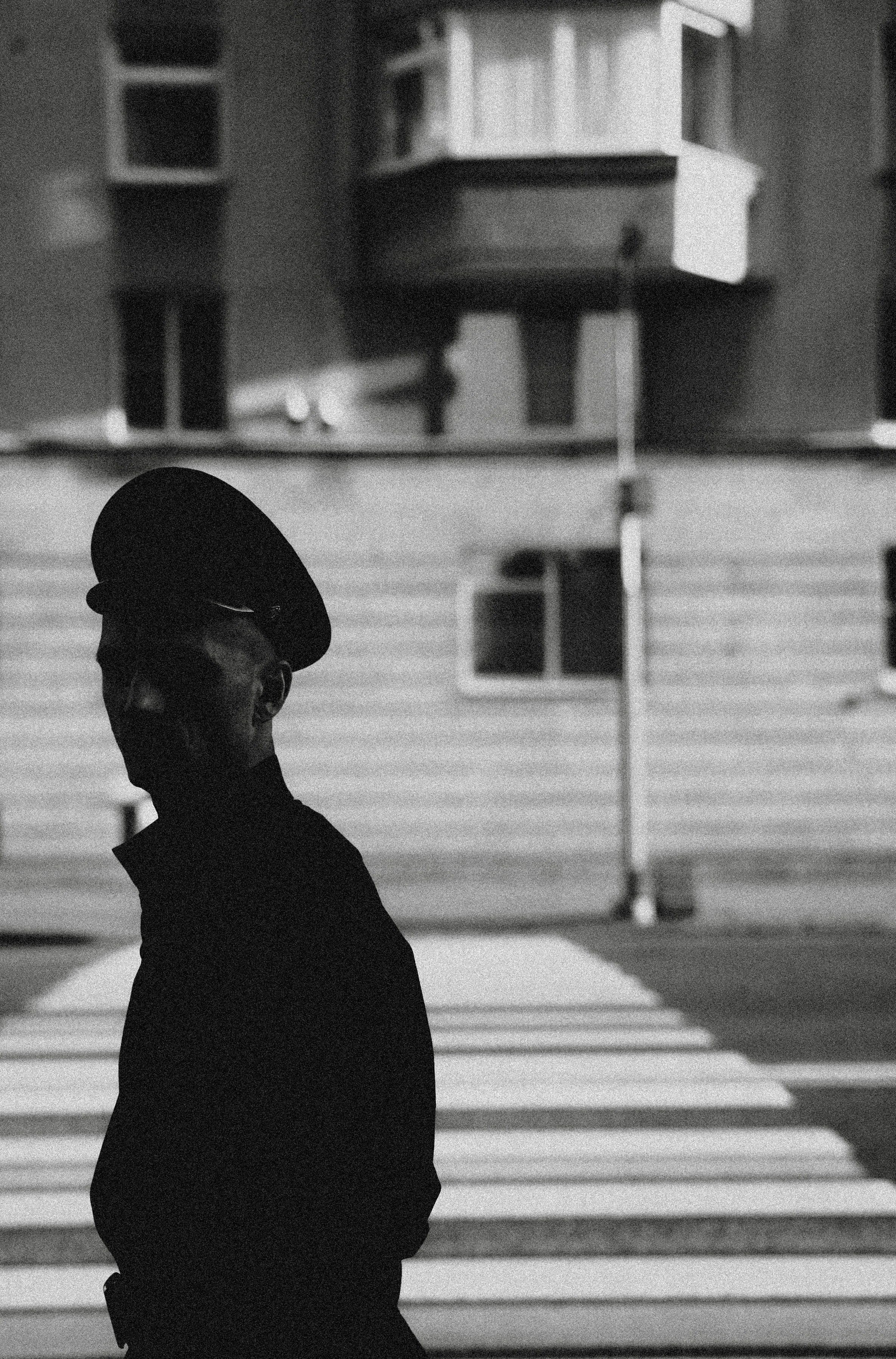 ХРУСТАЛЬНЫЙ МИР. Стрит-фотография, полная абсурда, идиотизма и красоты