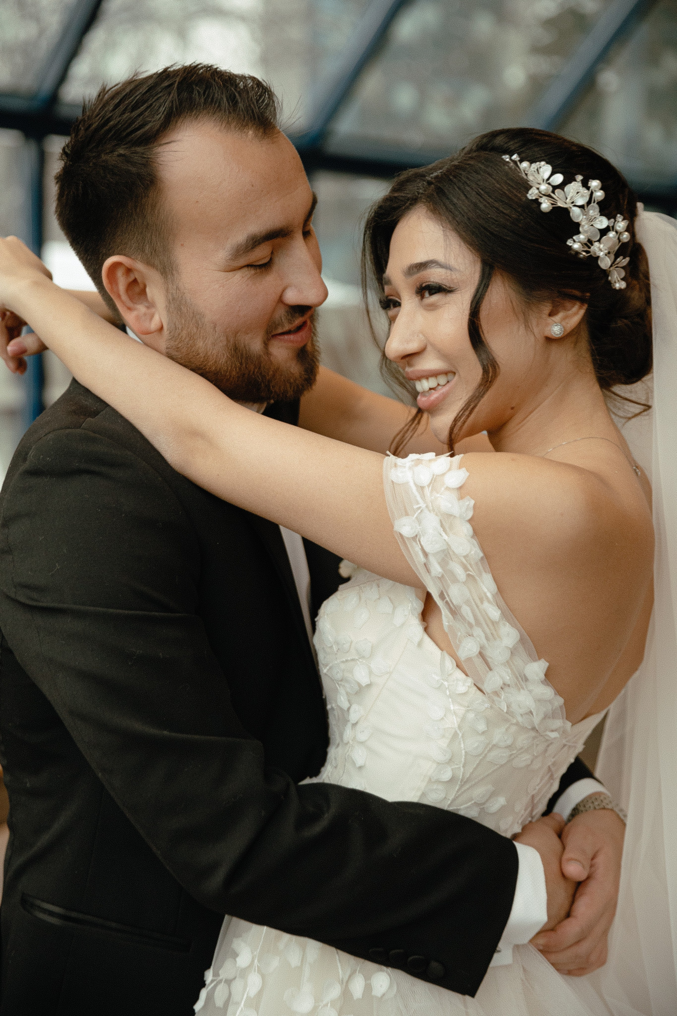 Саидамирхон и Азизахон. Главная