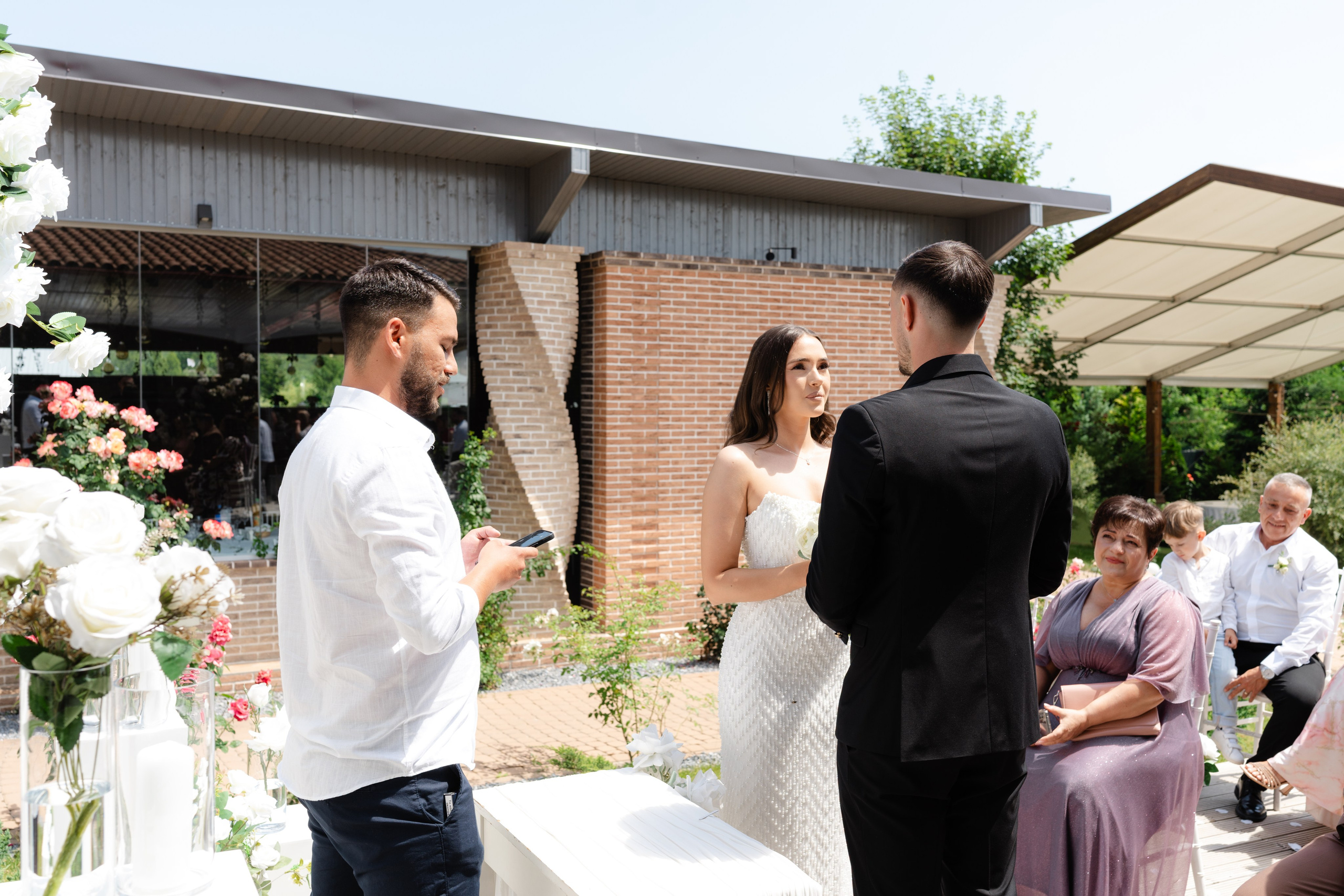 Antique Garden, Suceava. Wedding Photographer in Dublin Miruna Daiana