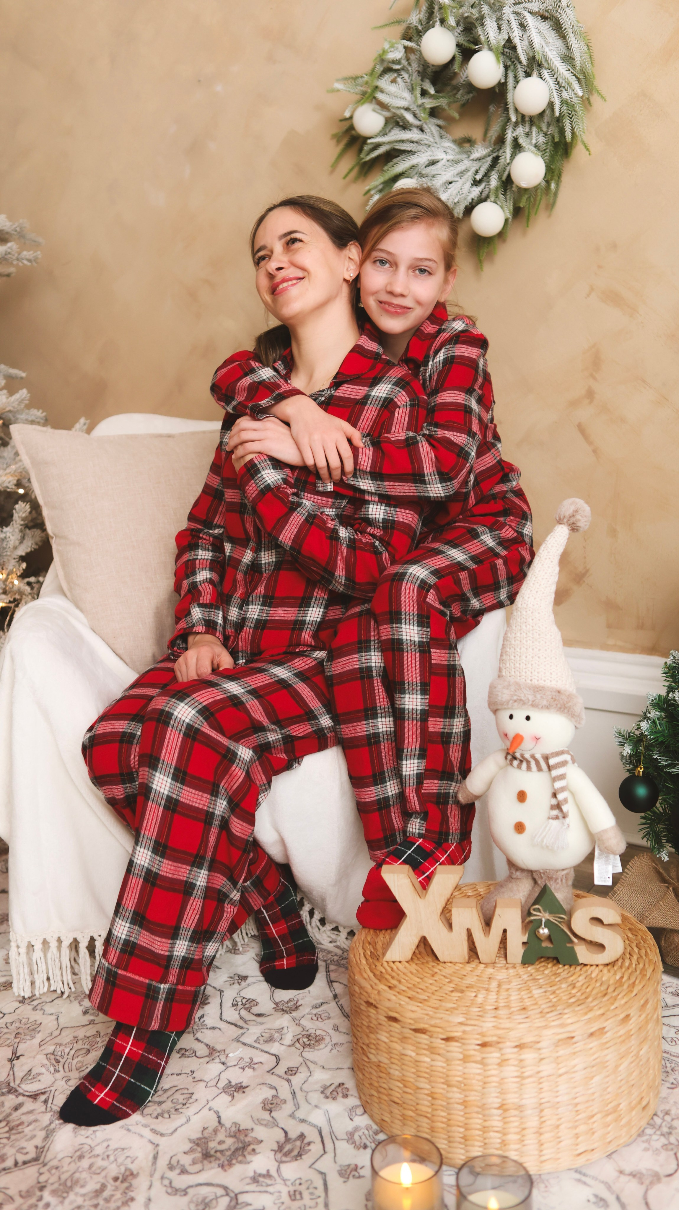 Mum and Daughter Christmas magic. Photographer Margarita Antonova in Naas, Co Kildare
