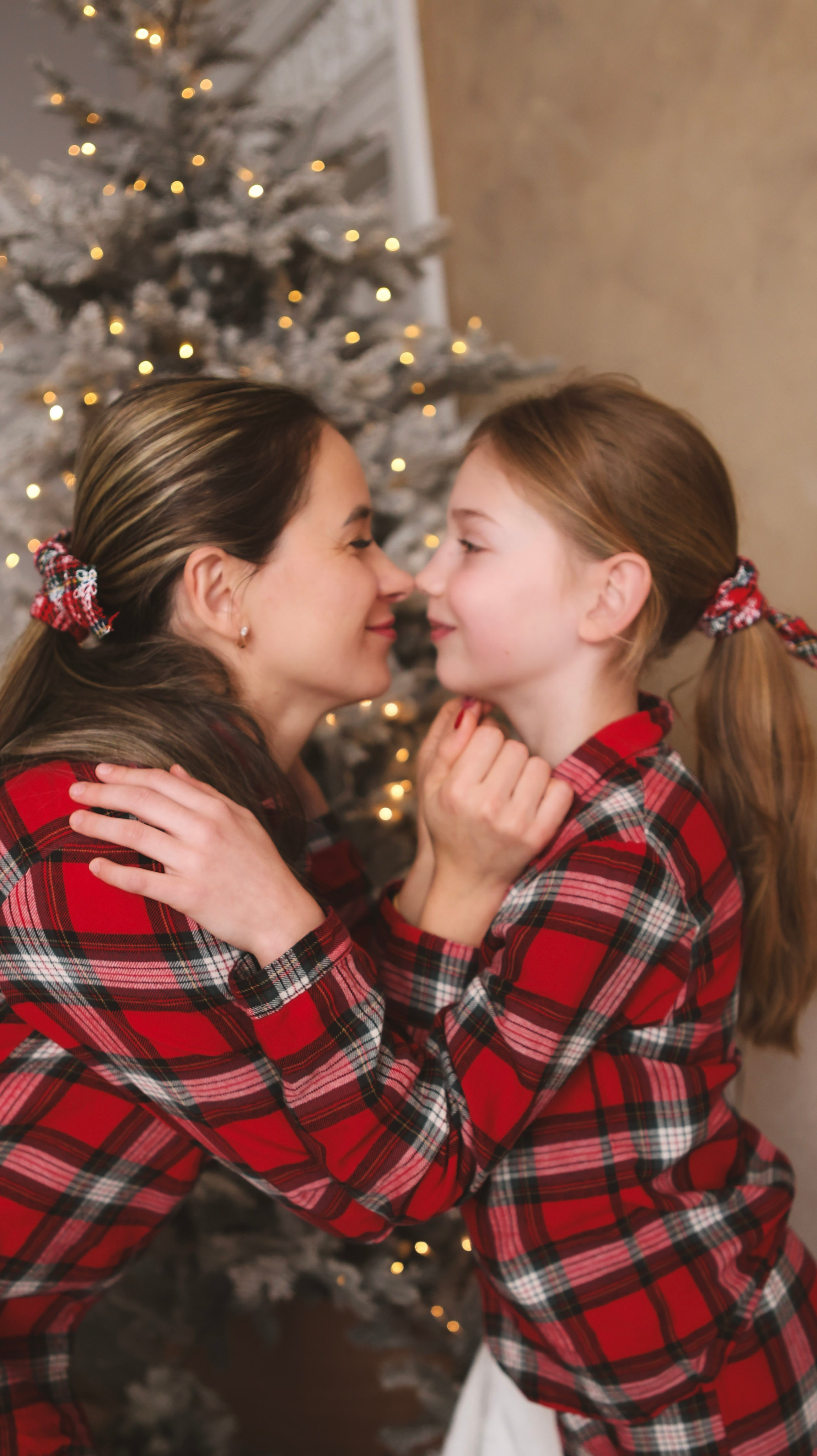 Mum and Daughter Christmas magic. Photographer Margarita Antonova in Naas, Co Kildare