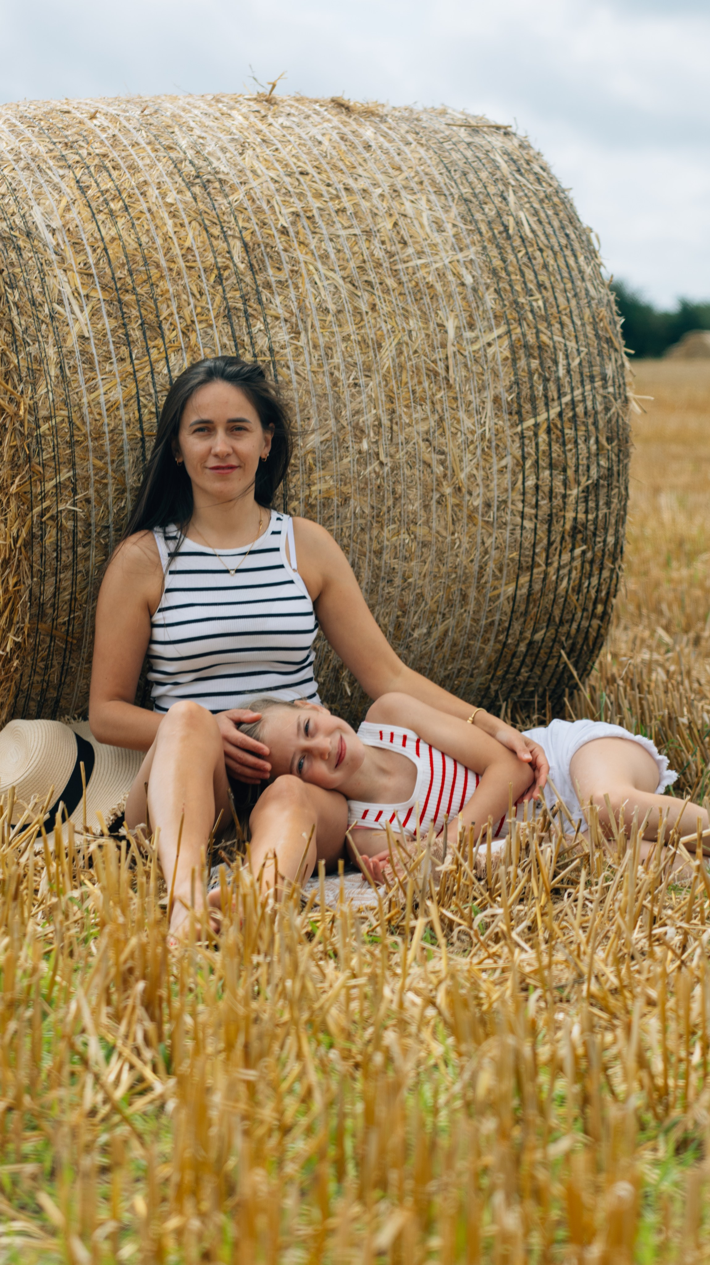 Mum and Daughter. Photographer Margarita Antonova in Naas, Co Kildare