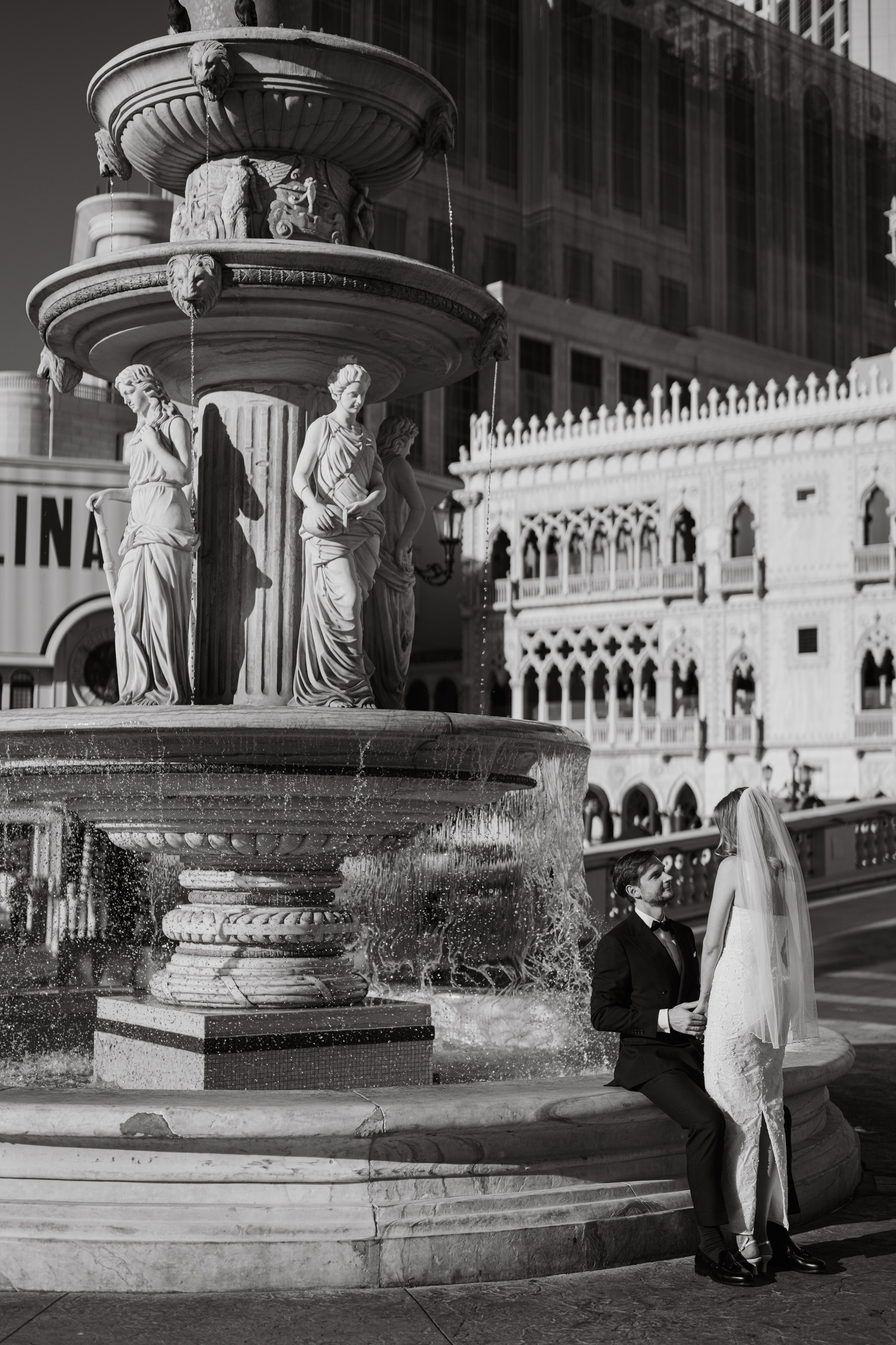 Sabrina&Patrick. Wedding & elopement photographer Viktoriya Kravtsov. Las Vegas