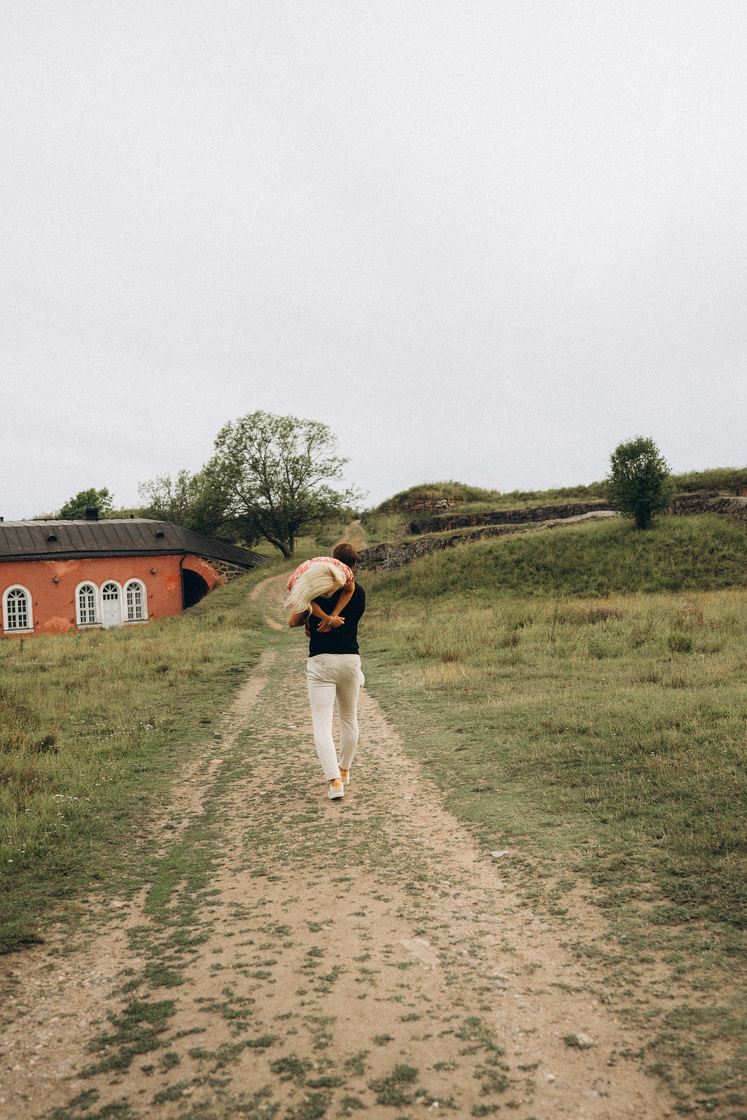 I&T. Wedding and potrait photographer in Helsinki Vickan O