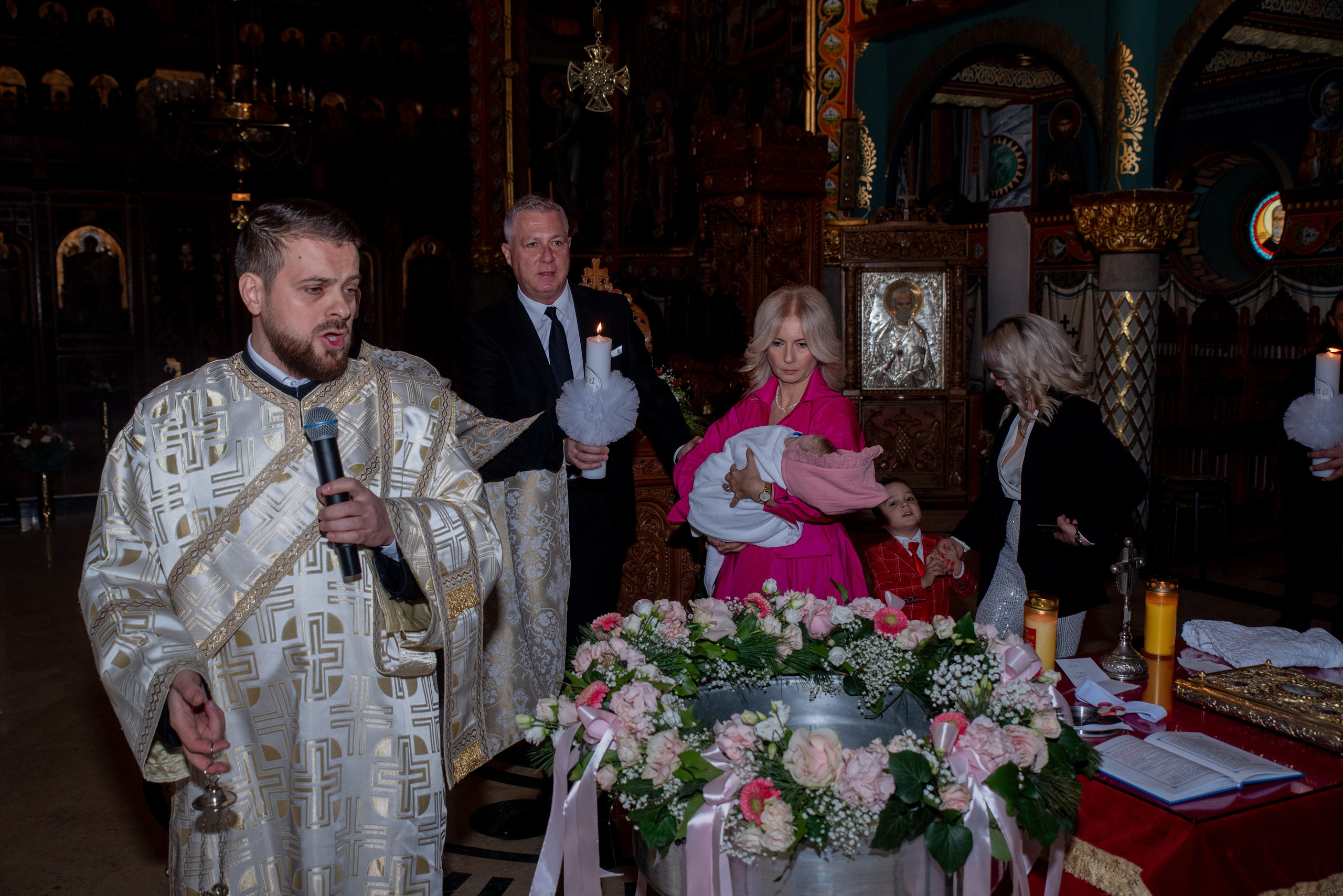 Ana Ionascu. Neagoe Studio — Fotograf Nuntă & Evenimente