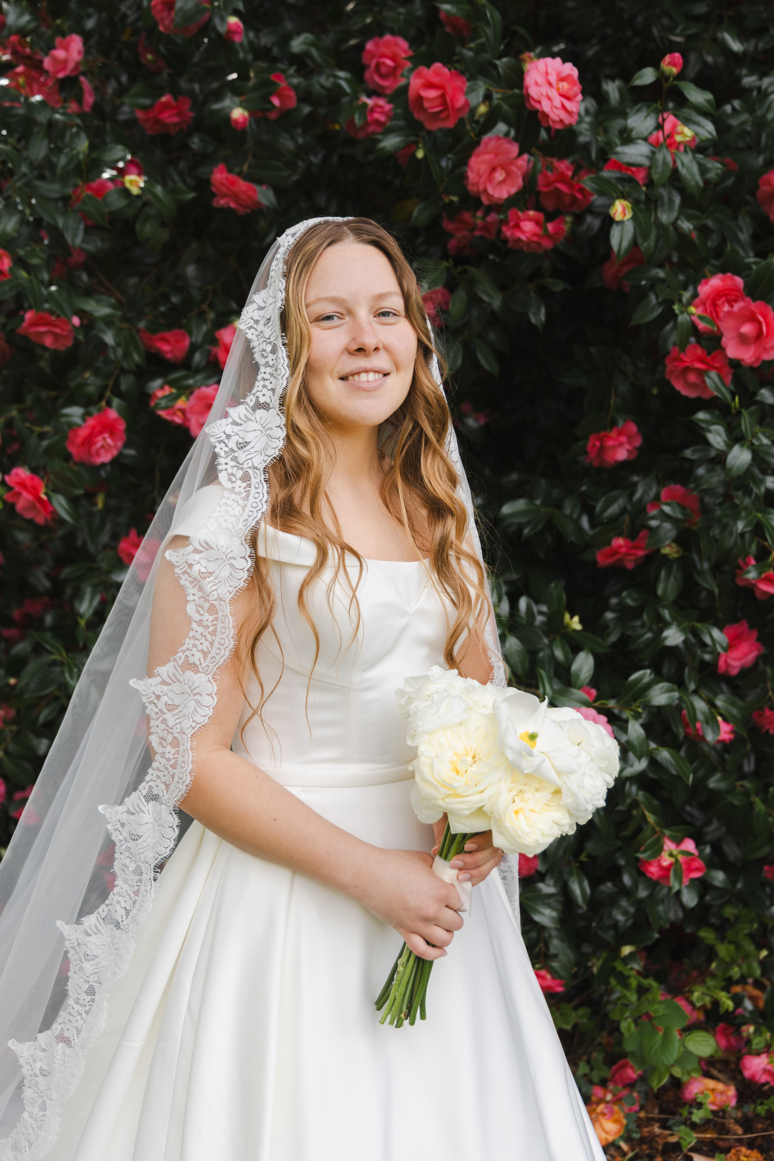 Wedding photography. Eikanmedia | Photographer and videographer capturing weddings, families, engagements, pregnancy & newborns | Vancouver, WA | USA