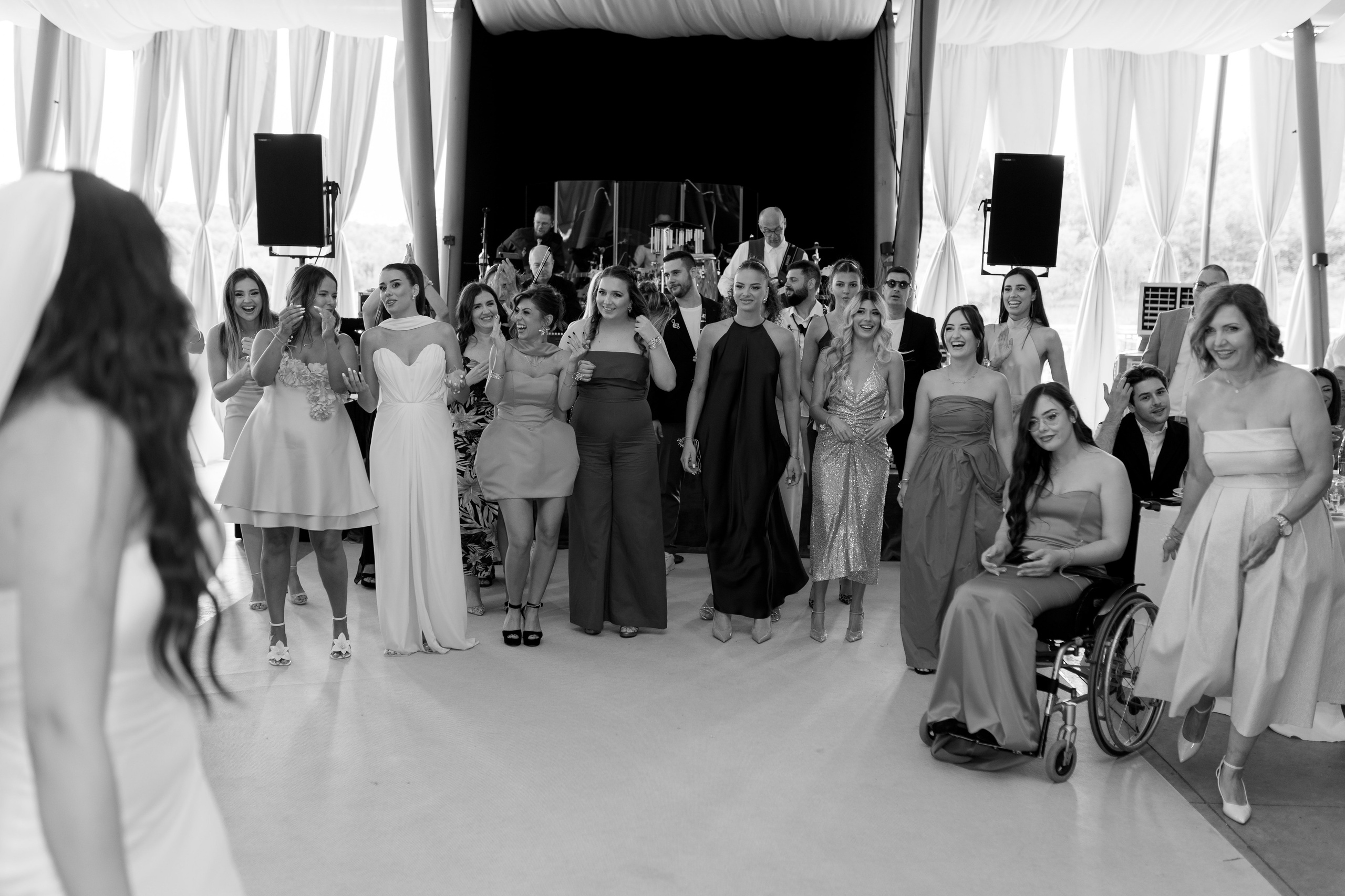 S&B|Sunset Vows. Black Sheep Produkcija| Wedding Photography and Wedding Films, based in Kragujevac, Europe / Fotograf i videograf, Kragujevac, Srbija