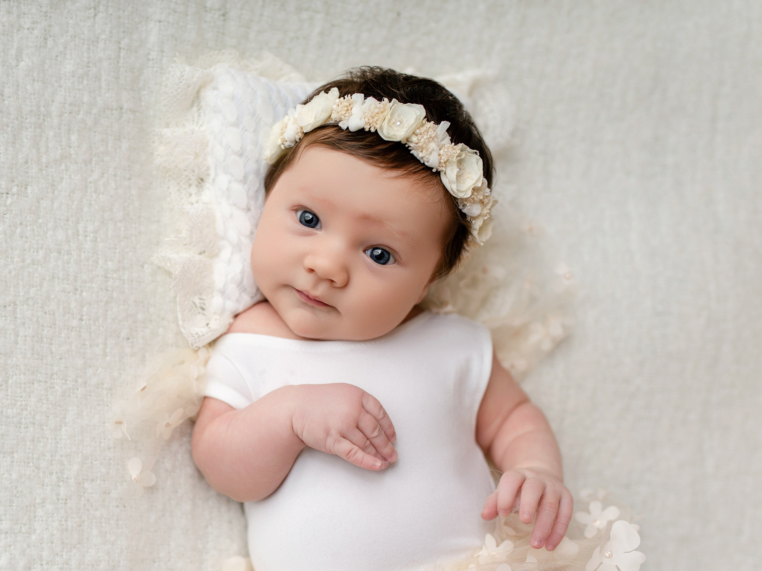 Esu Aleksandra naujagimių ir kudikių fotografė iš Vilniaus