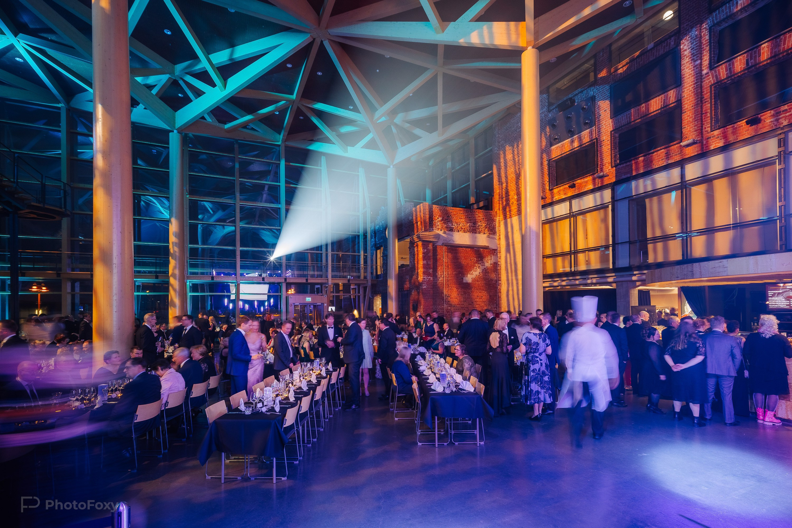 Maakunnallinen Yrittäjäjuhla. Valokuvaaja Lahti, Helsinki Elena Salonen