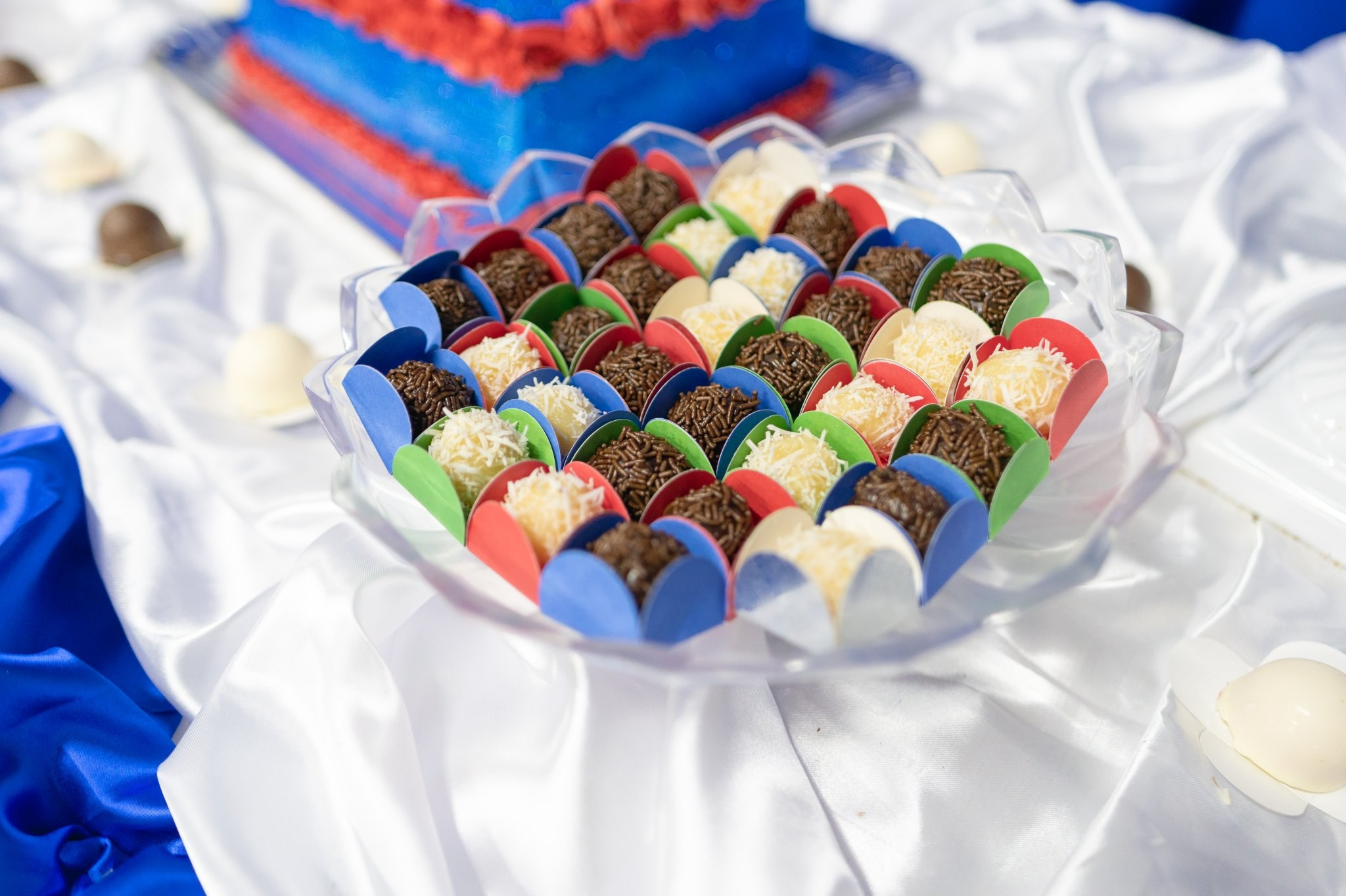 Saída Ìyá Tebeṣé Fernanda e Àjọ̀dún Ògún. Aladá Produções