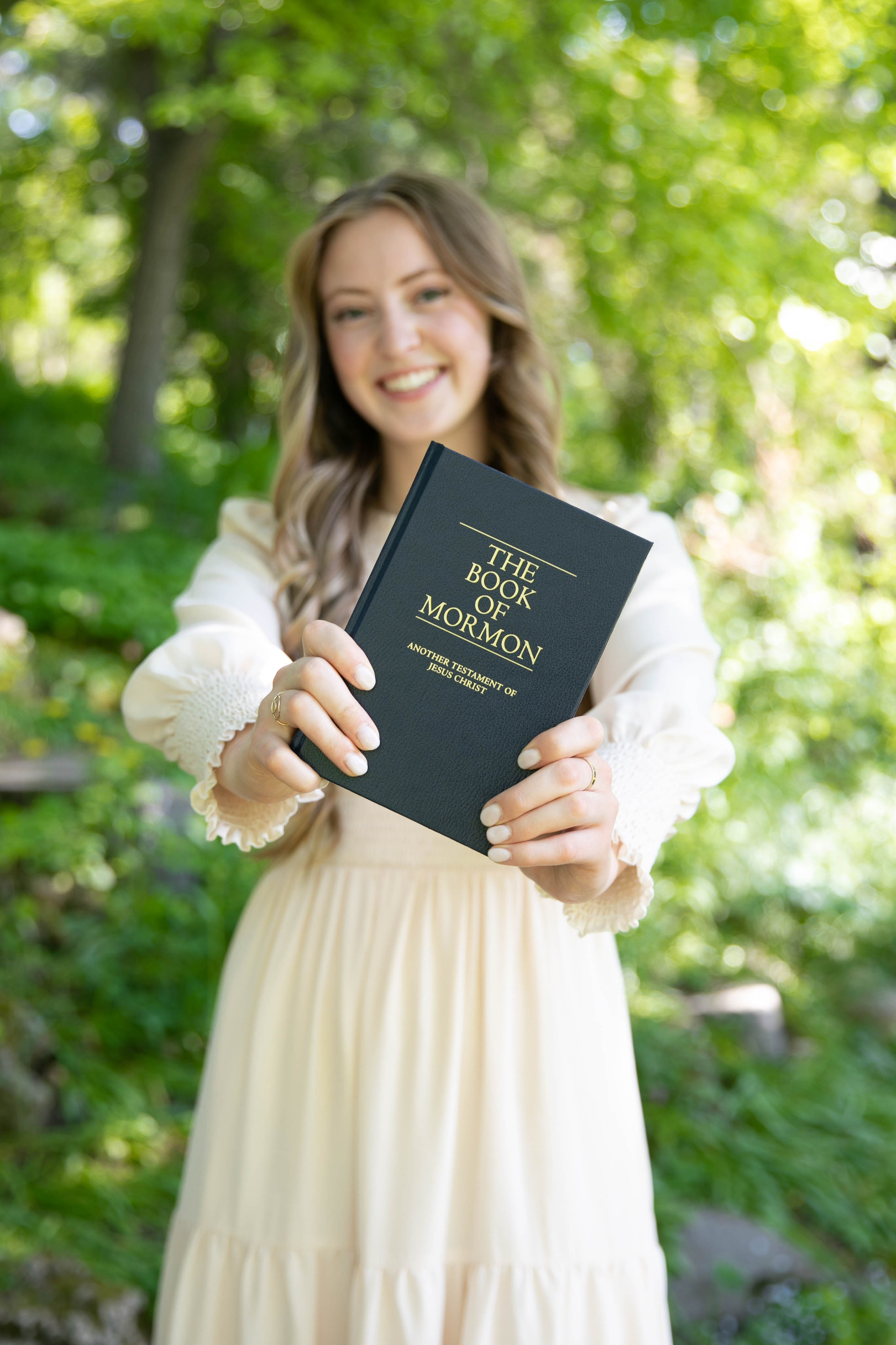 Chloe — Readers Rock. Fotografía accesible en Calgary