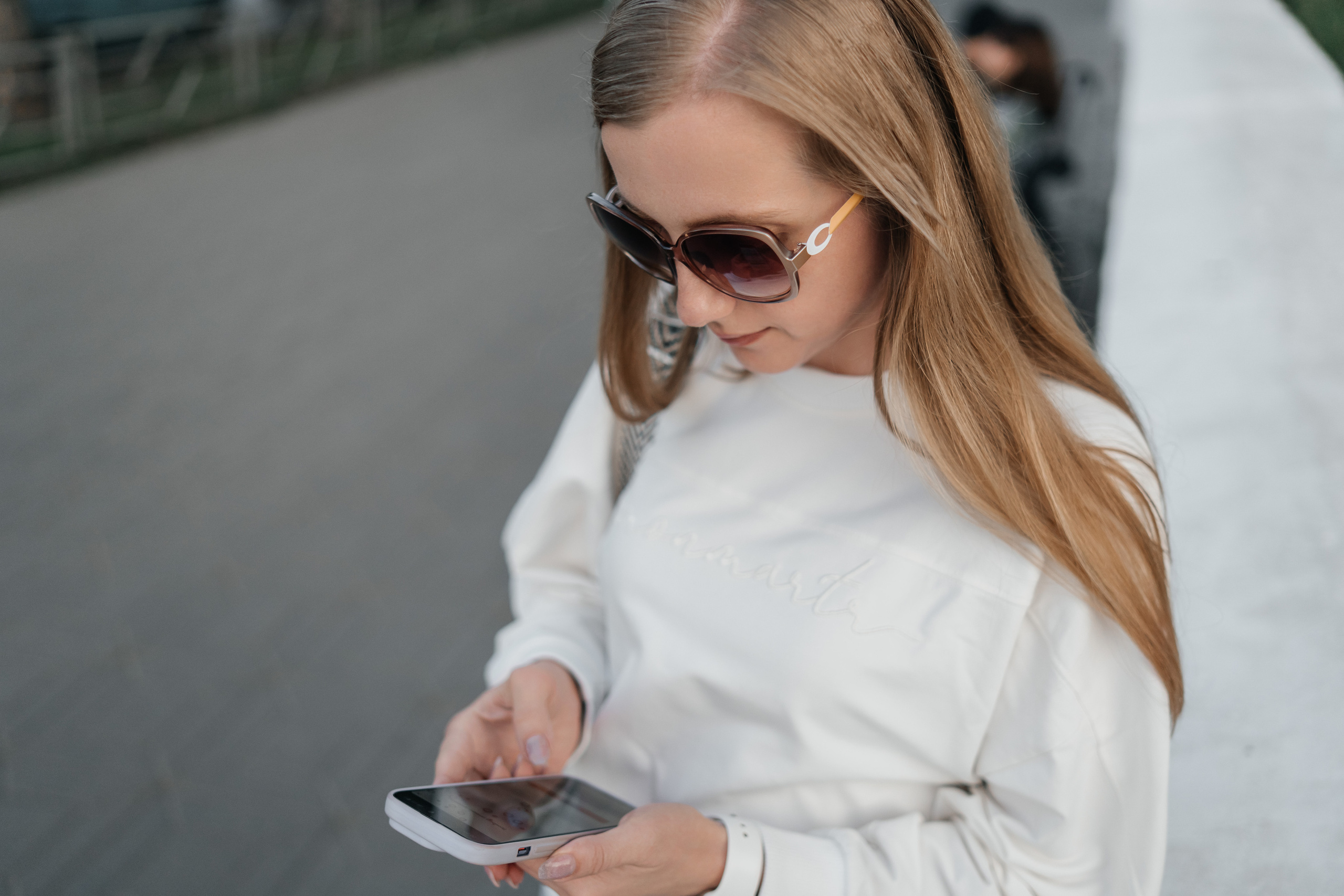 Иришка. Прогулка. Фотограф в Батуми Елена Огонёк