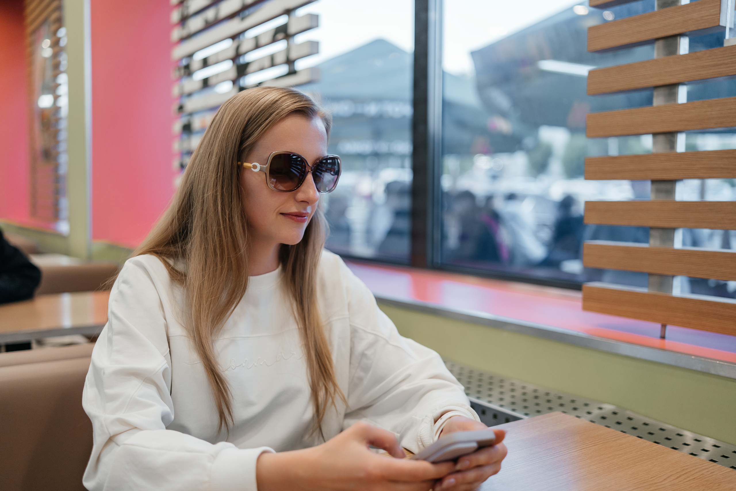 Иришка. Прогулка. Фотограф в Батуми Елена Огонёк