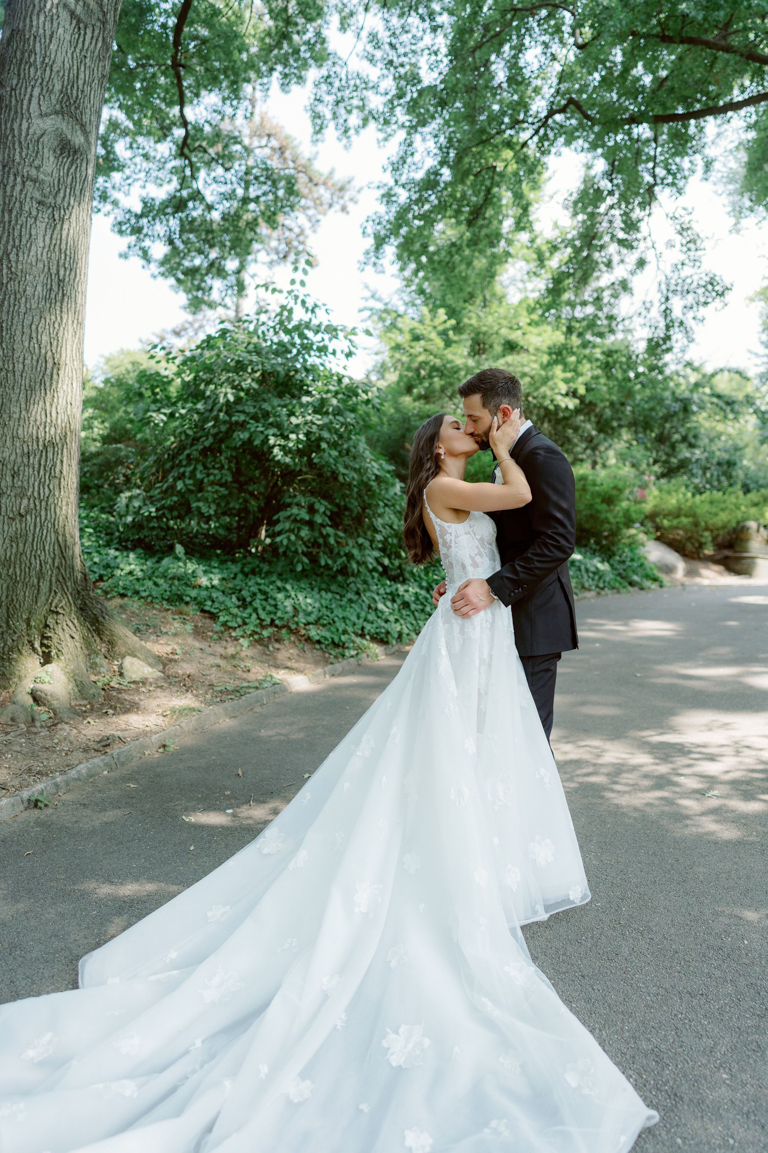 Kelsey and Scott’s Grand Jewish Wedding at Guastavino’s. Wedding photographer and videographer New York | New Jersey