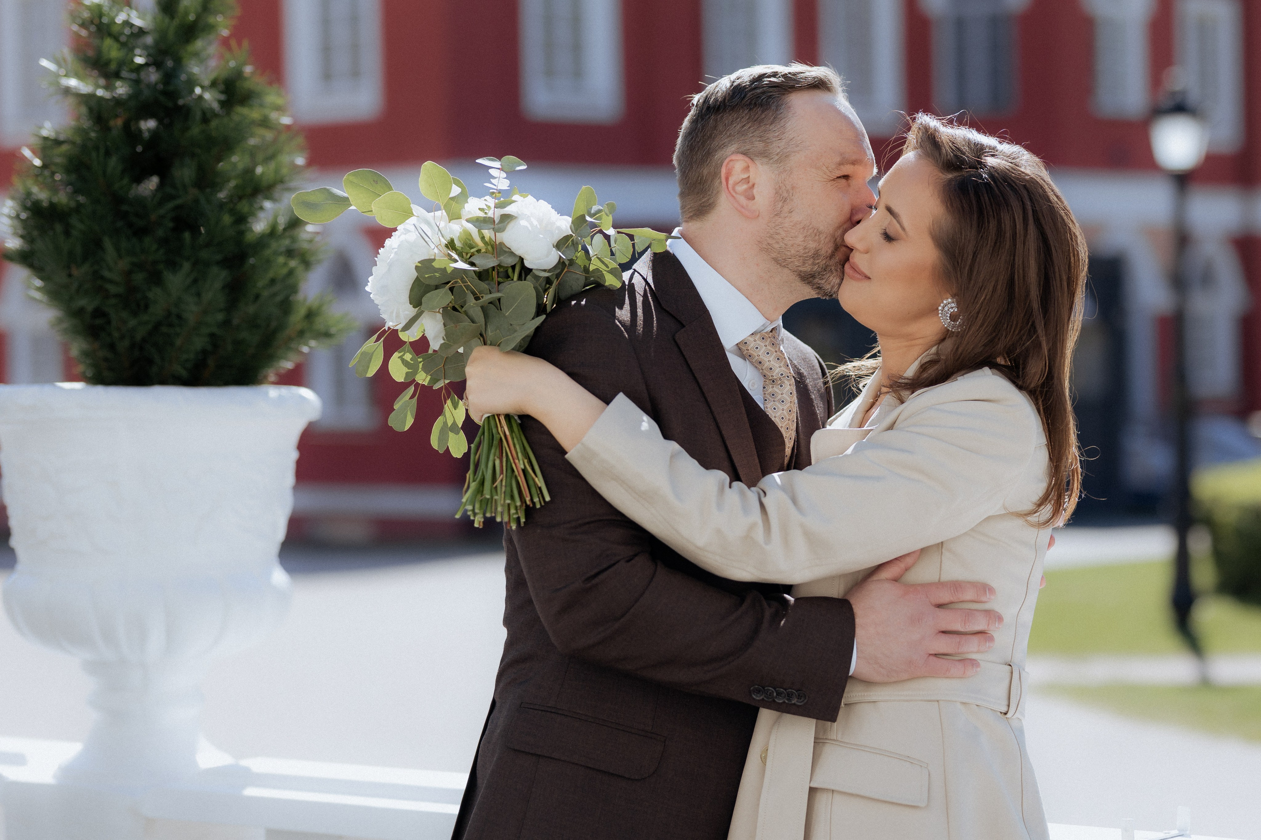 Monika ir Vytautas — miestu alsuojanti trumpa jaunųjų fotosesija Kaune