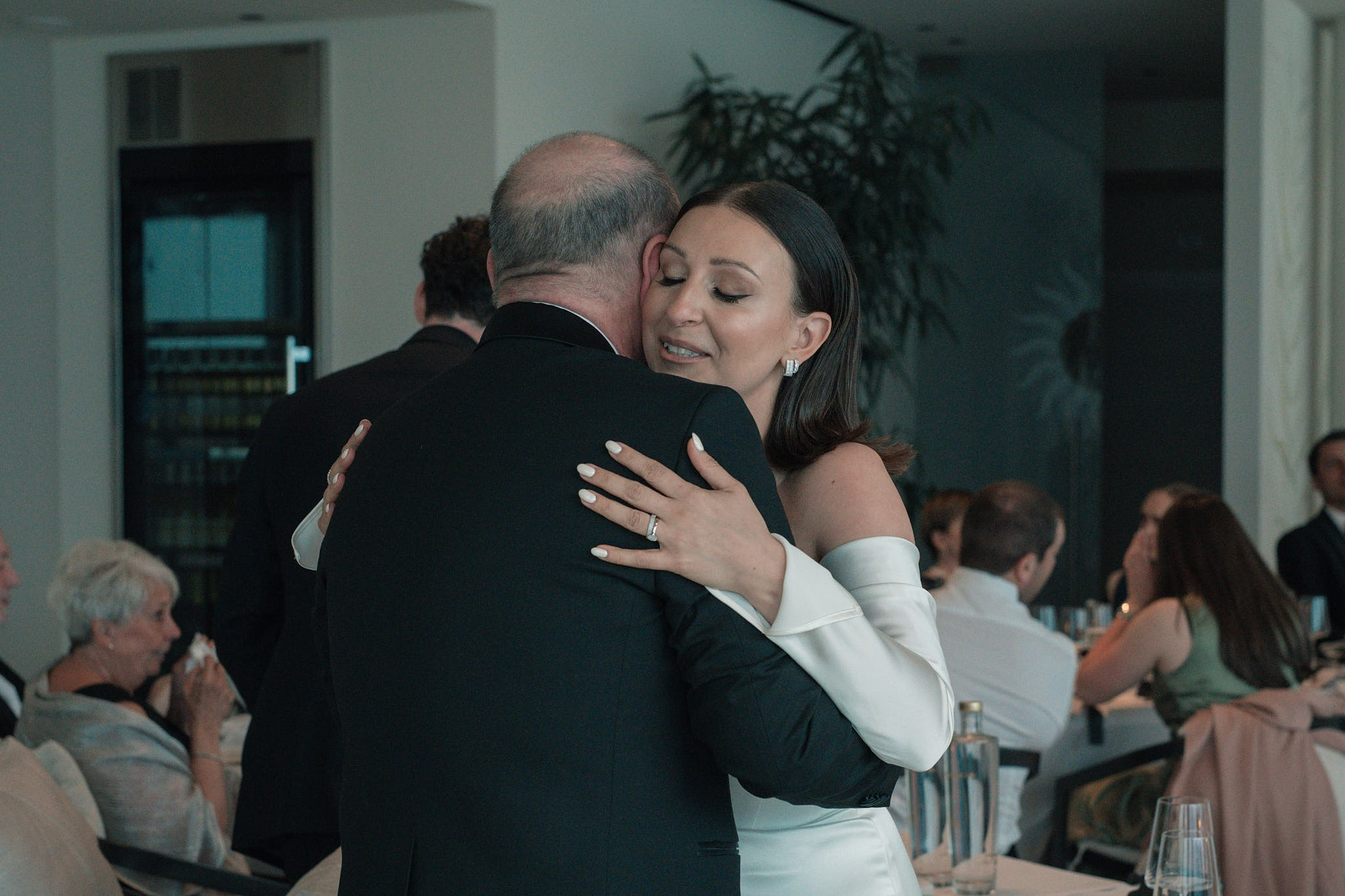 Roxie & Richard Wedding. Fotografo matrimonio Lago di Como Ferrari Media Production