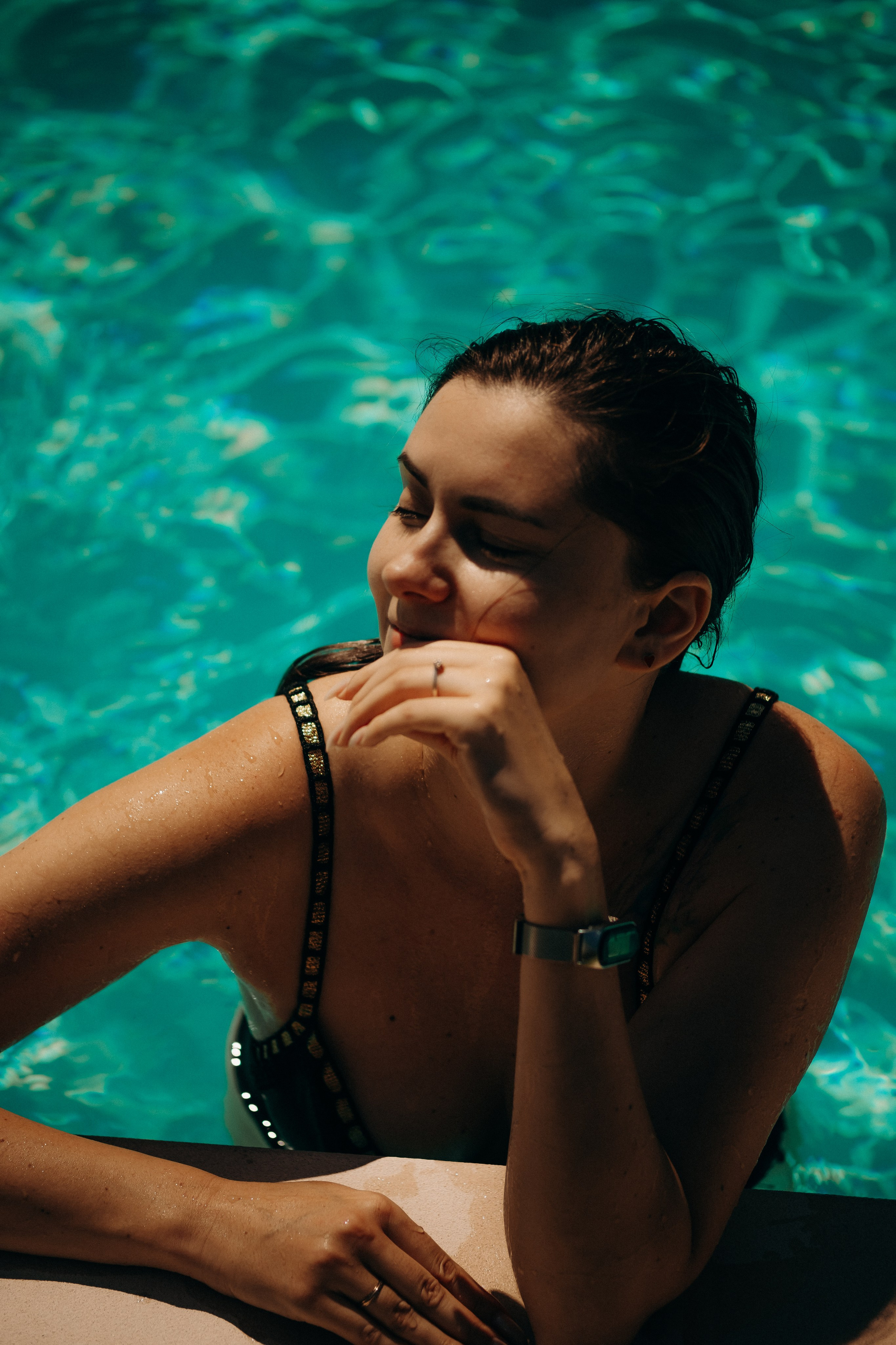 Pool party in  High Villa.  Cascais Sintra Lisbon. Валерія Сичова. Сімейний та репортажний фотограф в Португаліі