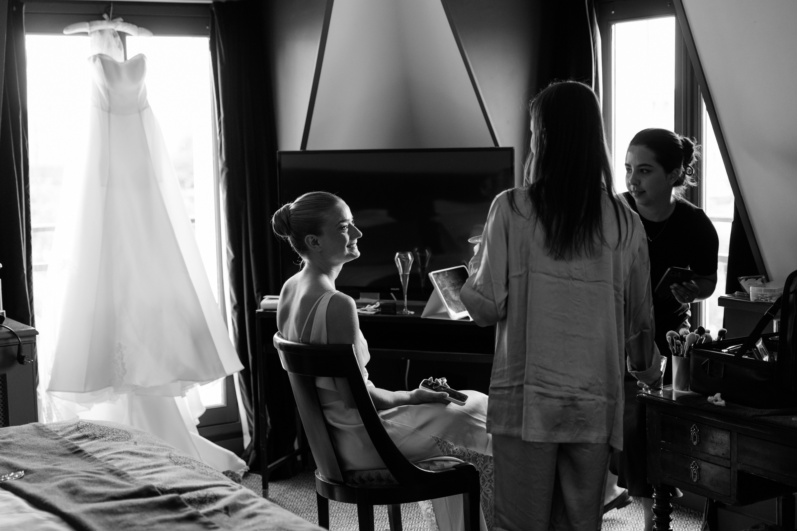 Clara & Douglas | Wedding Photography in Paris. Paris Wedding Photographer