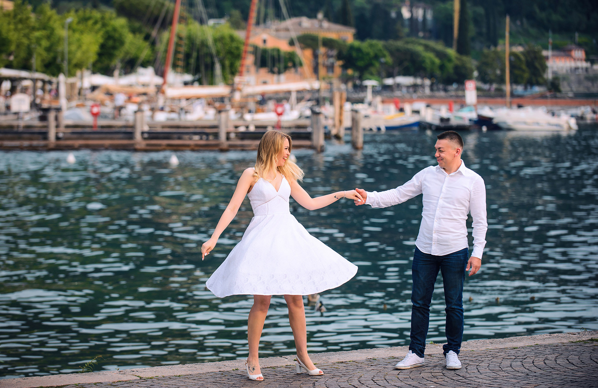 Love story photography Garda Lake