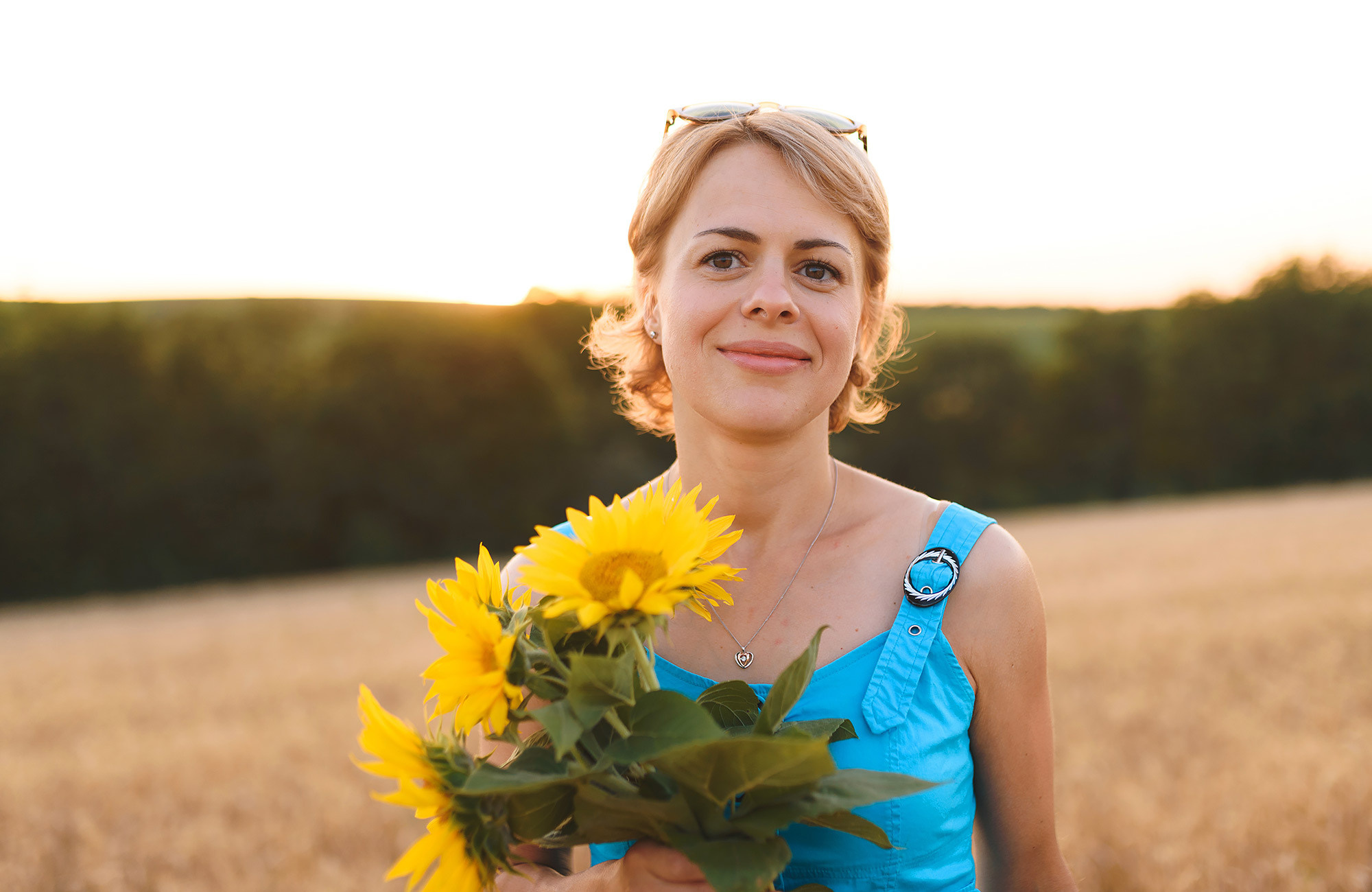 Family photography in wheat field — Andrei Zveaghintev