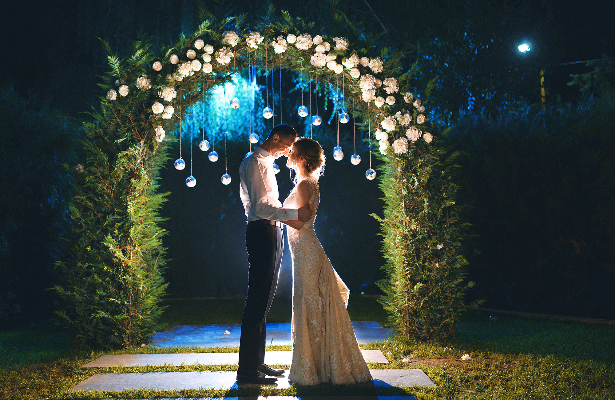 Фотосессия небольшой свадьбы в Лукан Дублин