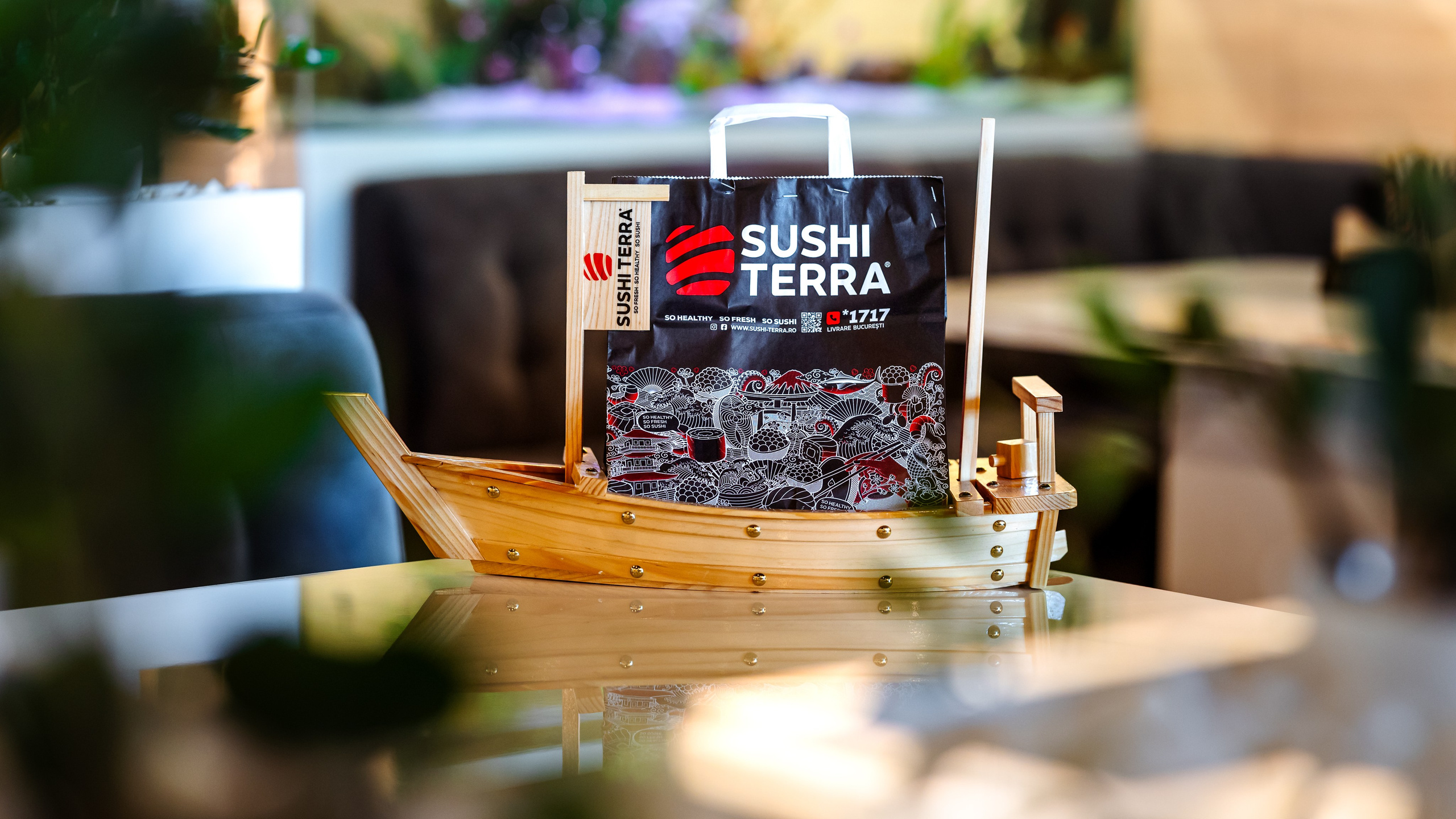 Sushi Terra. Marius Ciocan