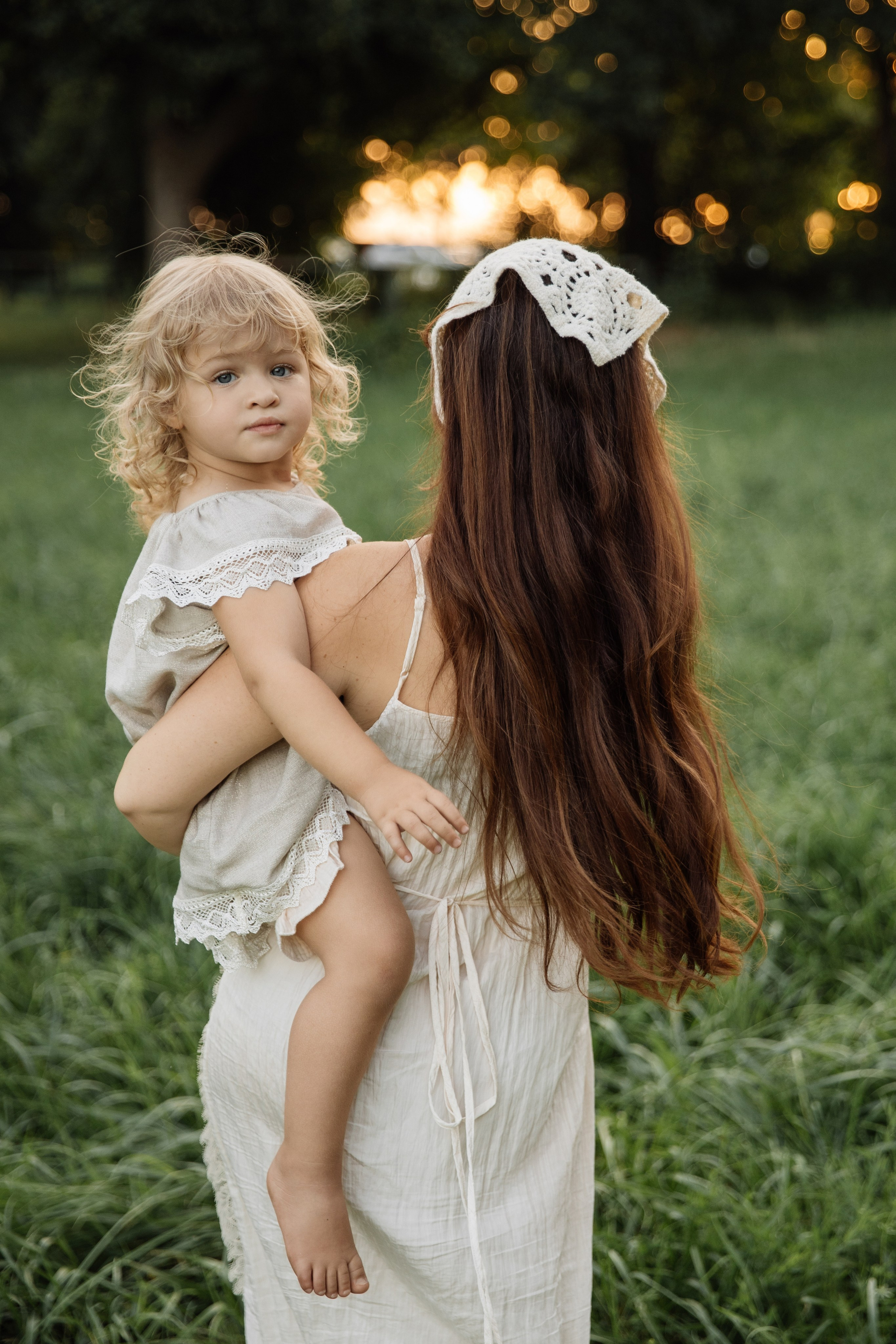 Family (Outdoor). Wedding Photographer
