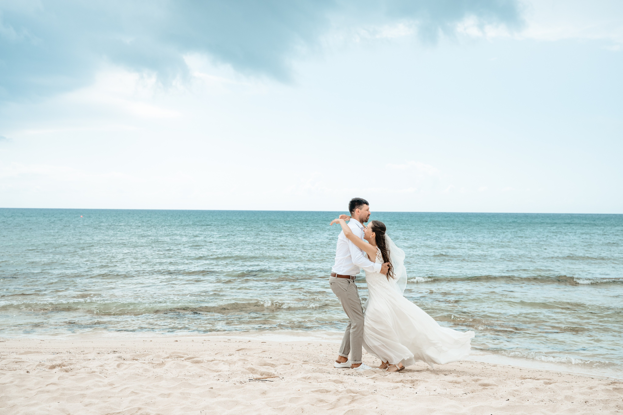Sirens beach ceremony. AdrianOltean.wfolio.pro