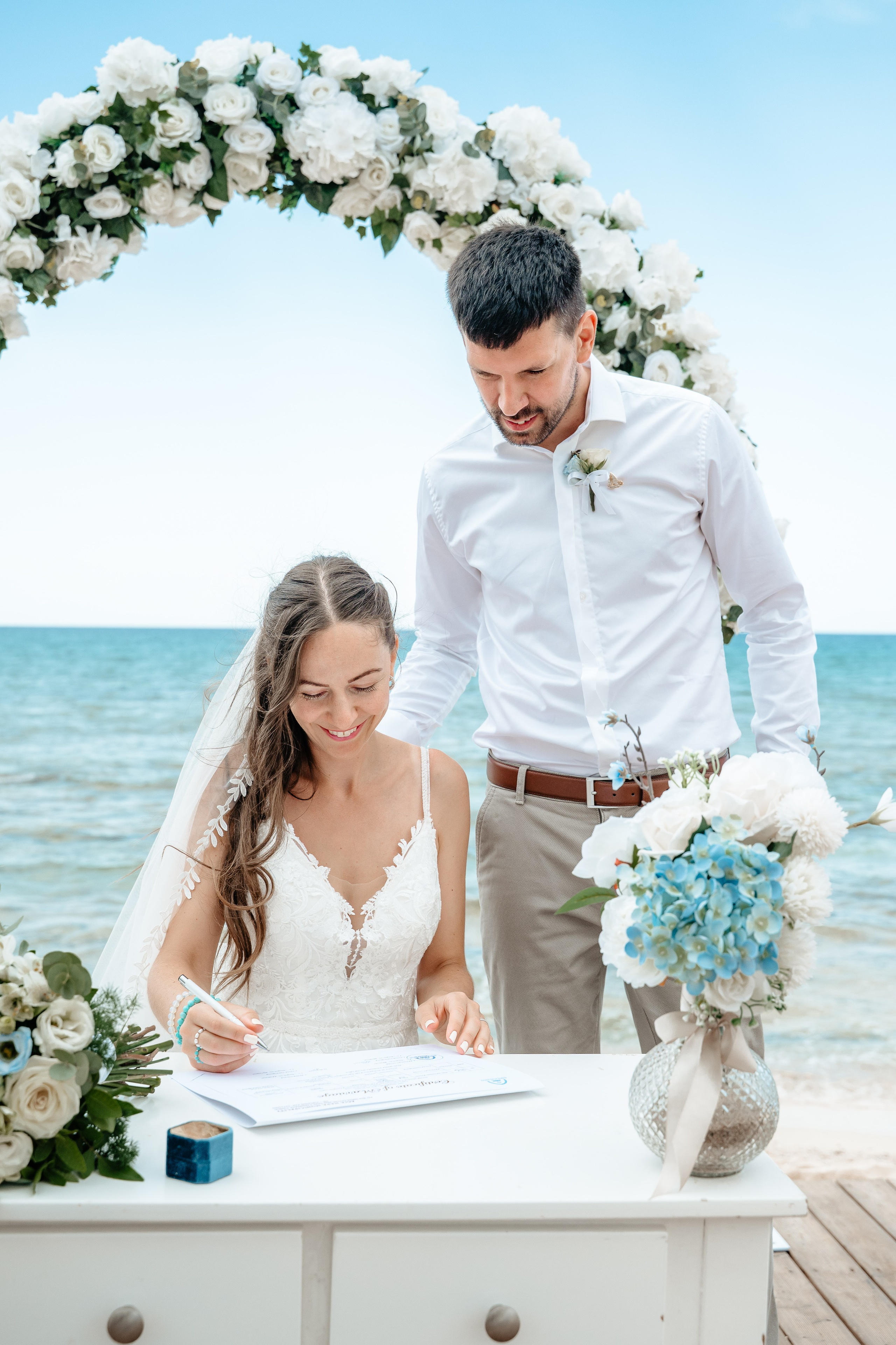 Sirens beach ceremony. AdrianOltean.wfolio.pro
