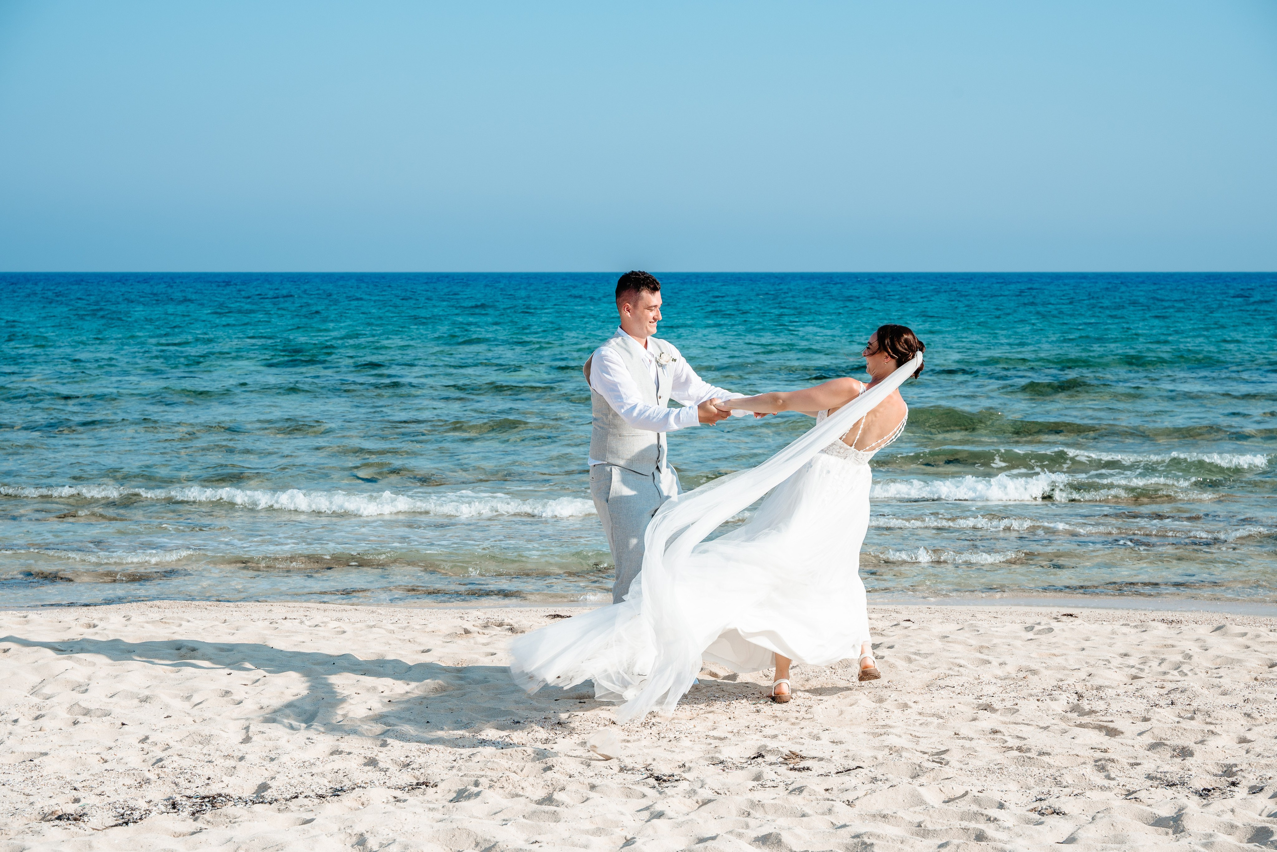 Sirens beach ceremony. AdrianOltean.wfolio.pro