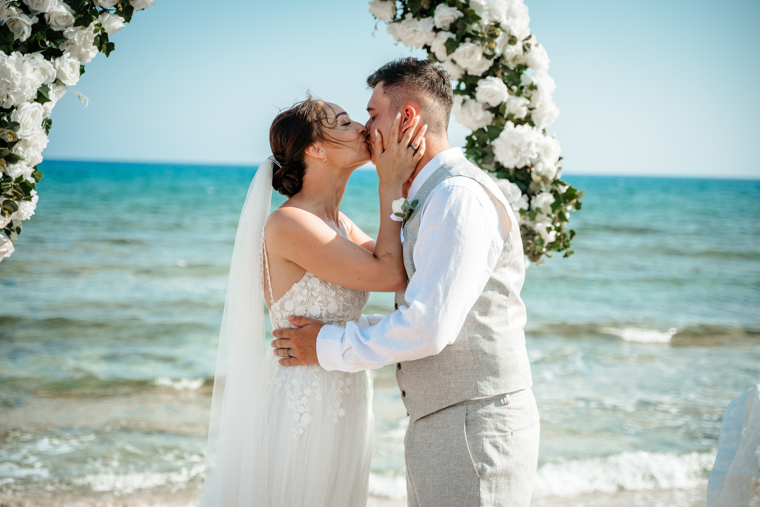Sirens beach ceremony. AdrianOltean.wfolio.pro