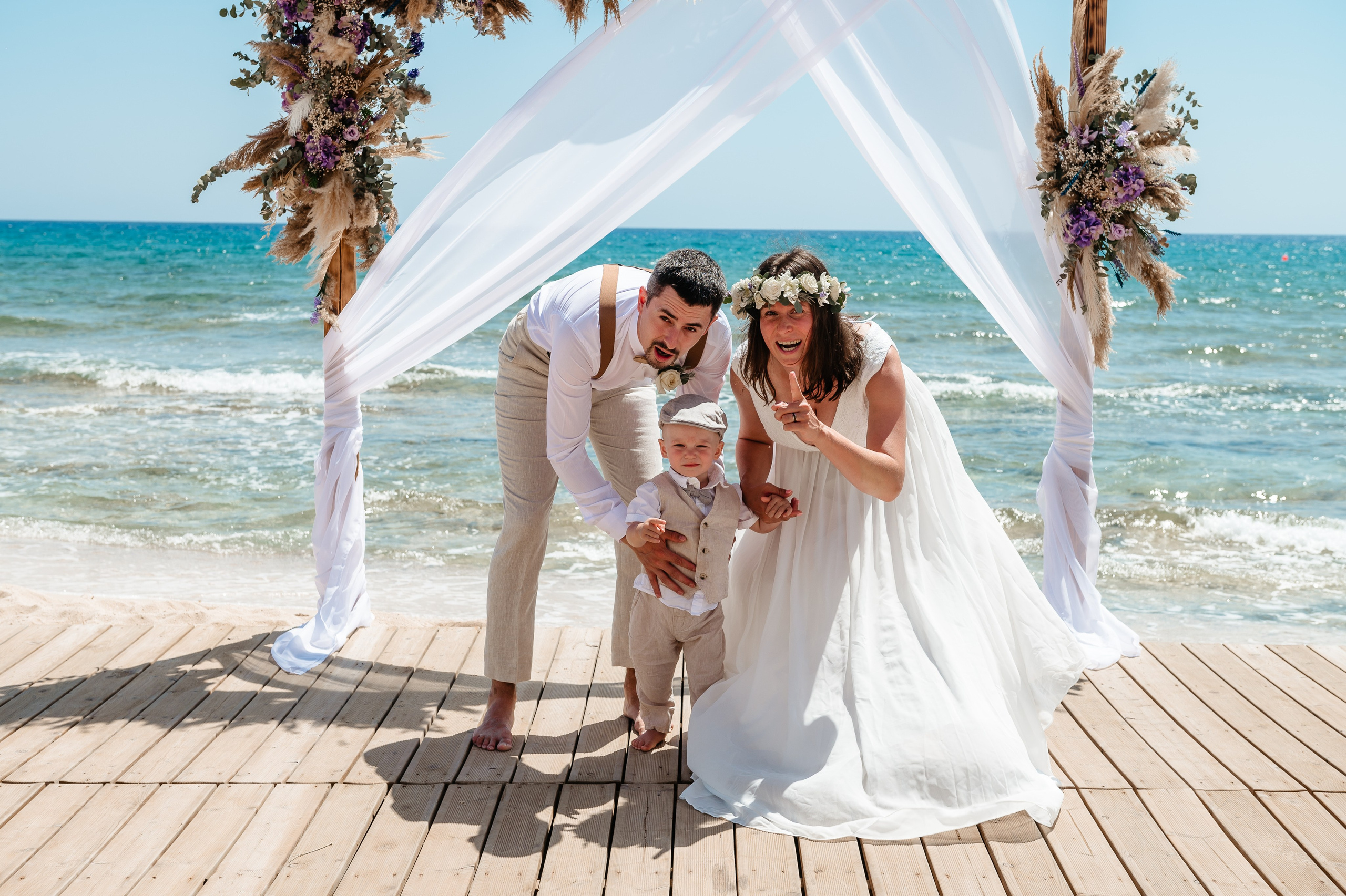 Sirens beach ceremony. AdrianOltean.wfolio.pro