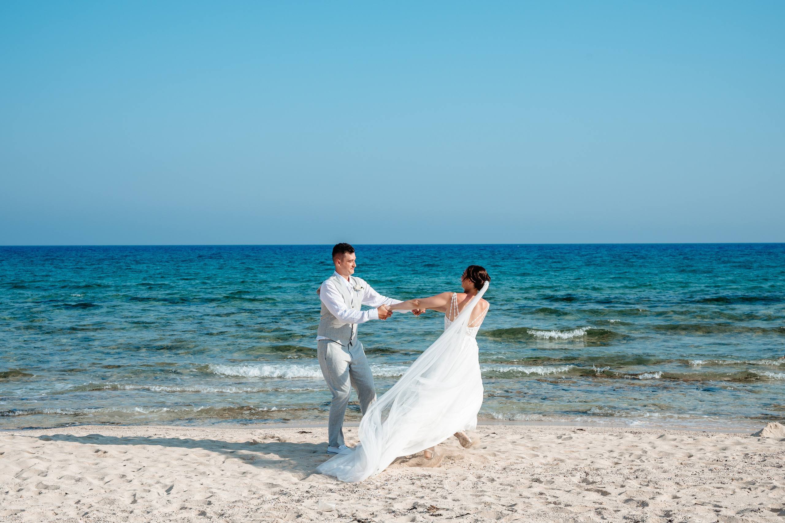 Sirens beach ceremony. AdrianOltean.wfolio.pro