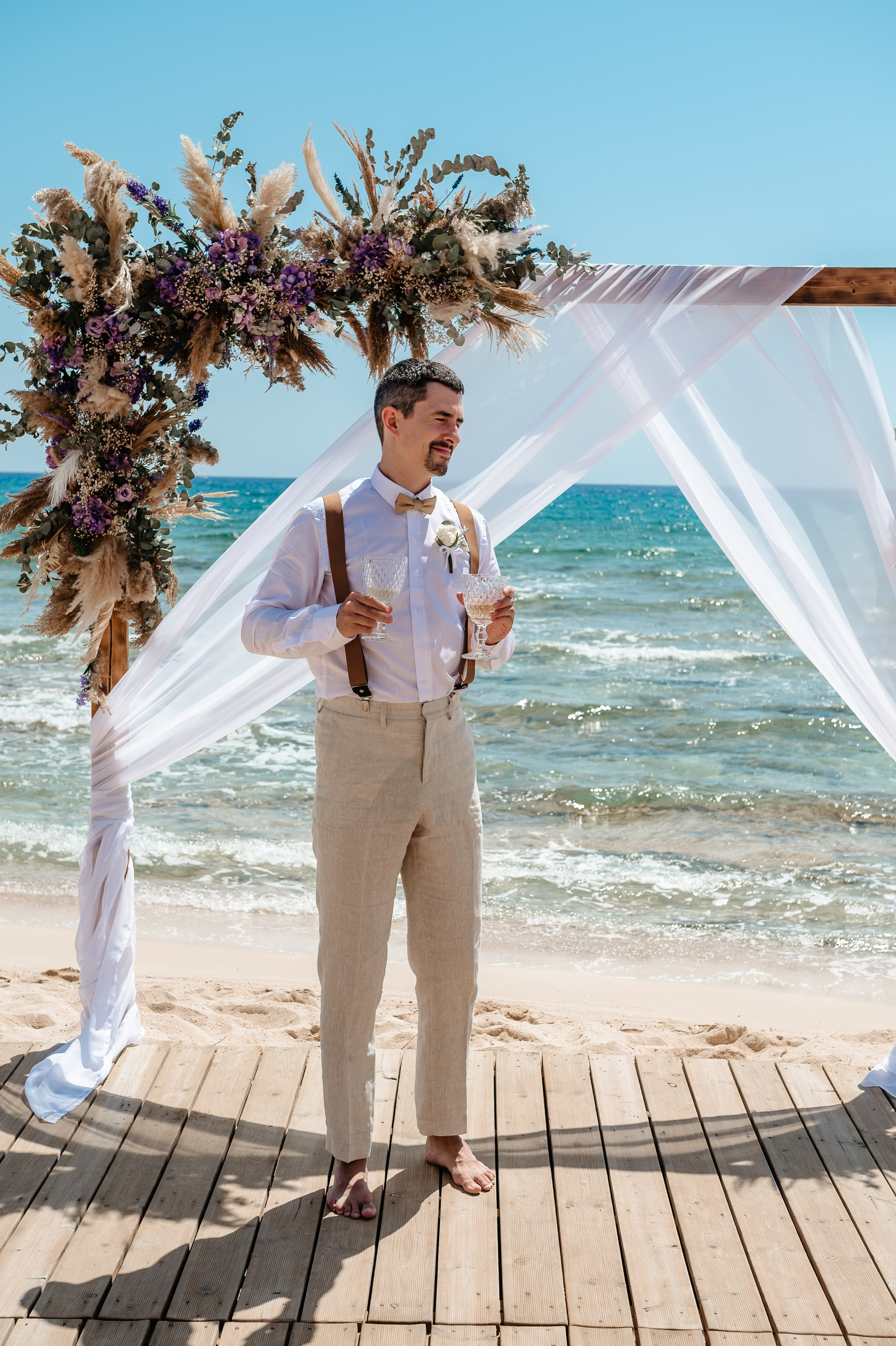 Sirens beach ceremony. AdrianOltean.wfolio.pro
